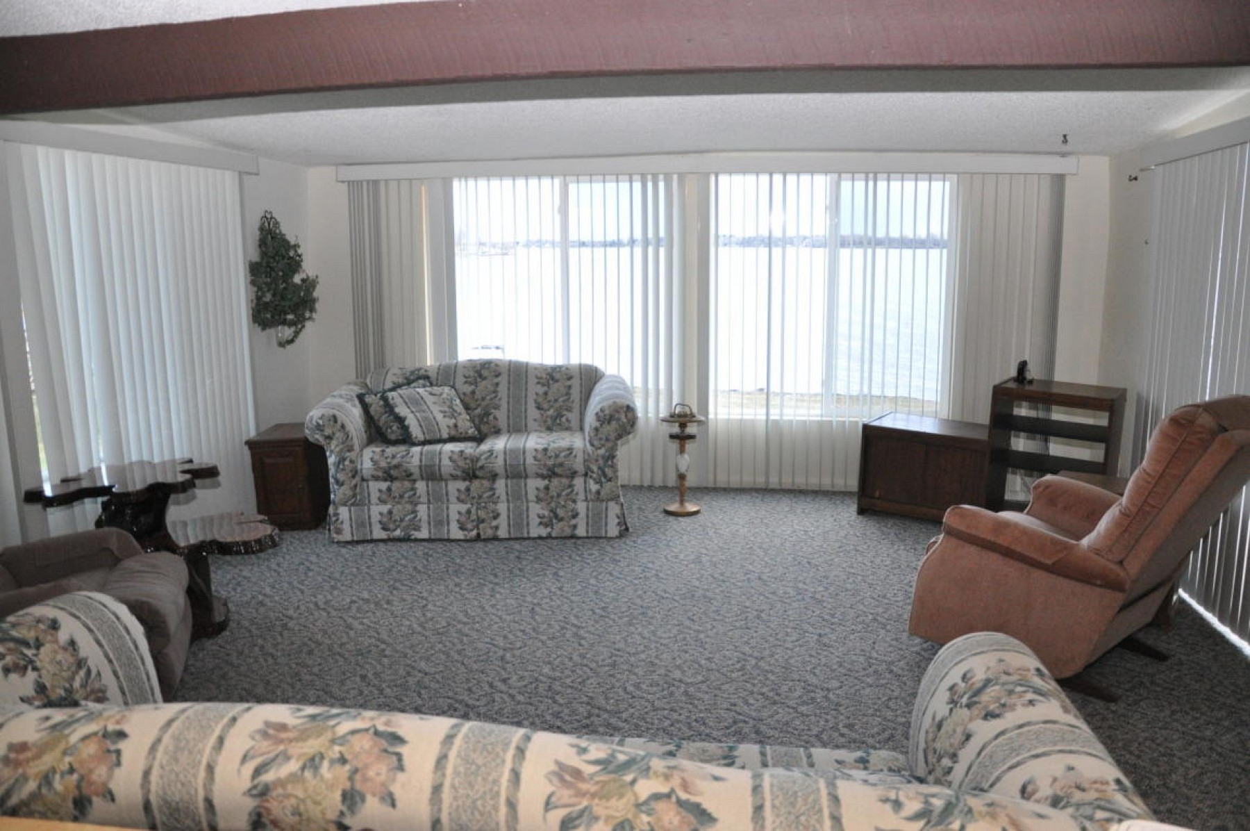 6399 Fischer Drive, Wentworth, SD 57075