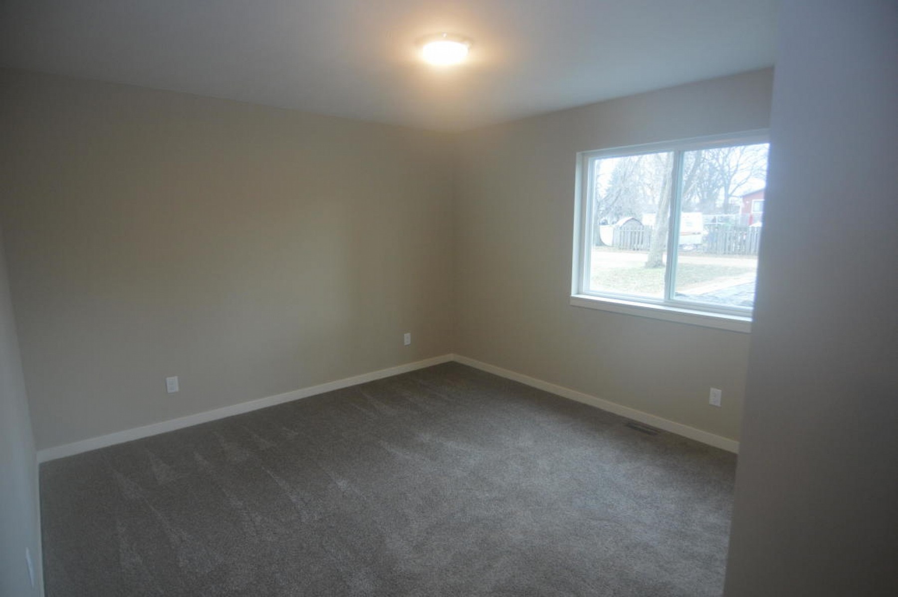 149 1st Avenue S, Brookings, SD 57006