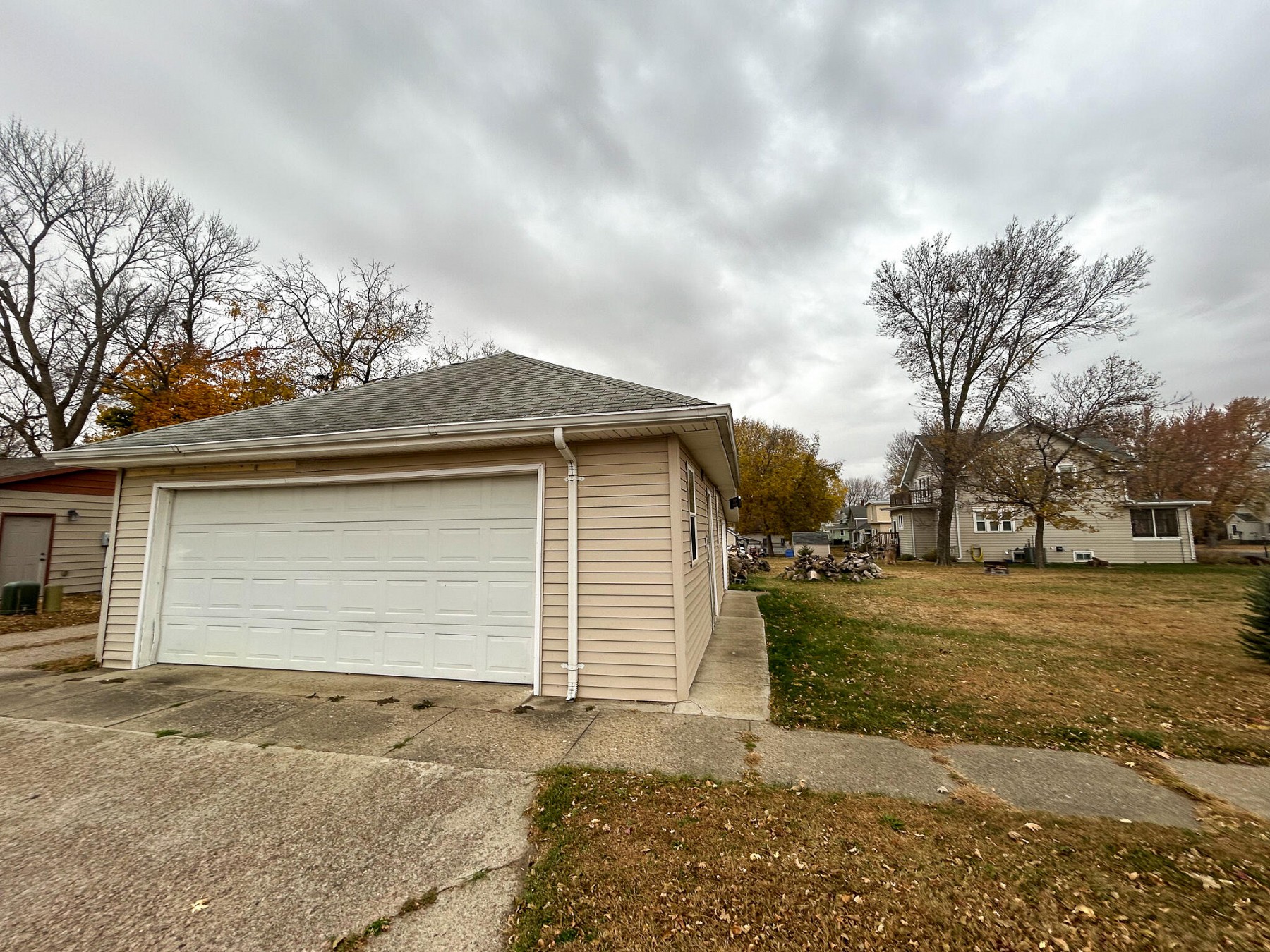 313 Pipestone Avenue, Flandreau, SD 57028