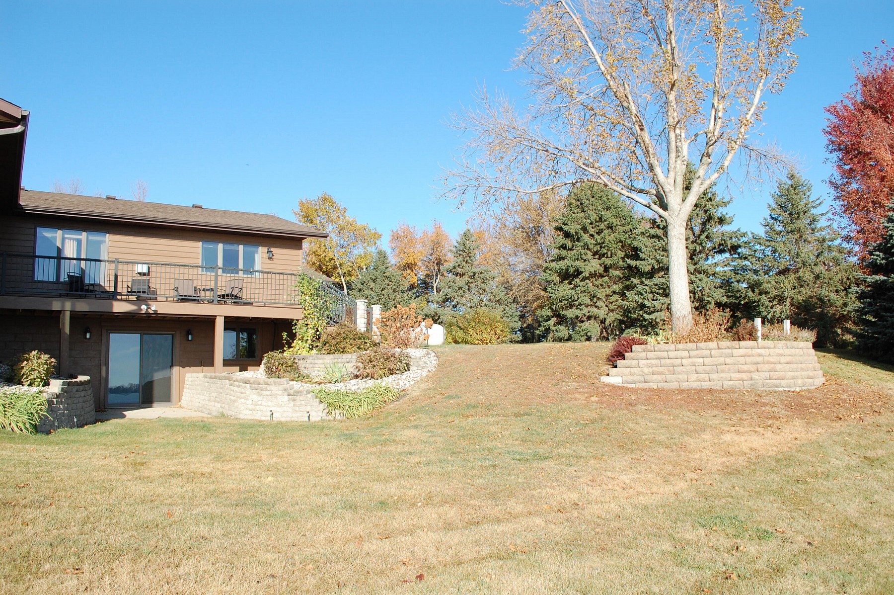 155 Dakota Shores Place, Hendricks, MN 56136