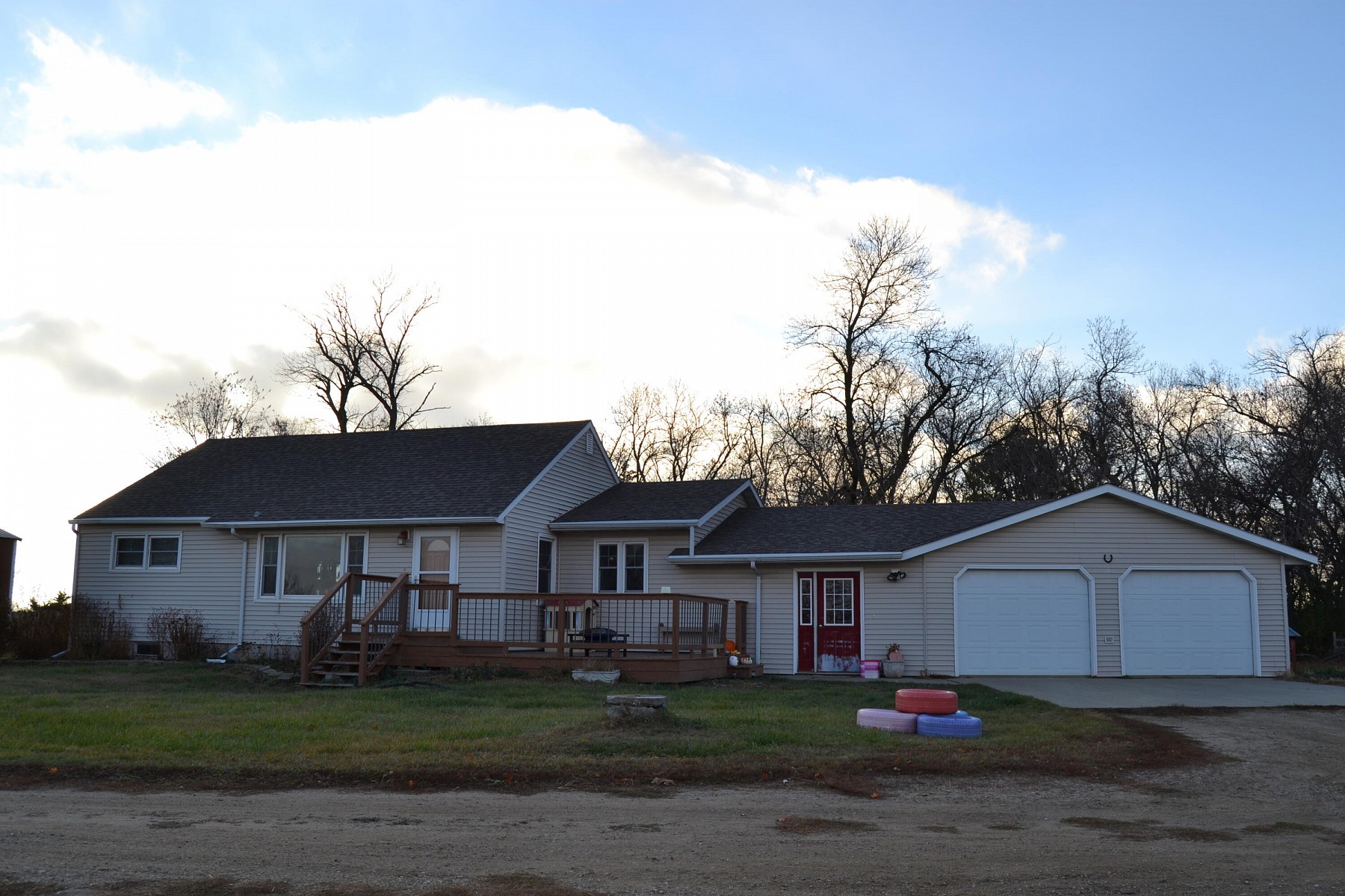 21469 460th Avenue, Volga, SD 57071