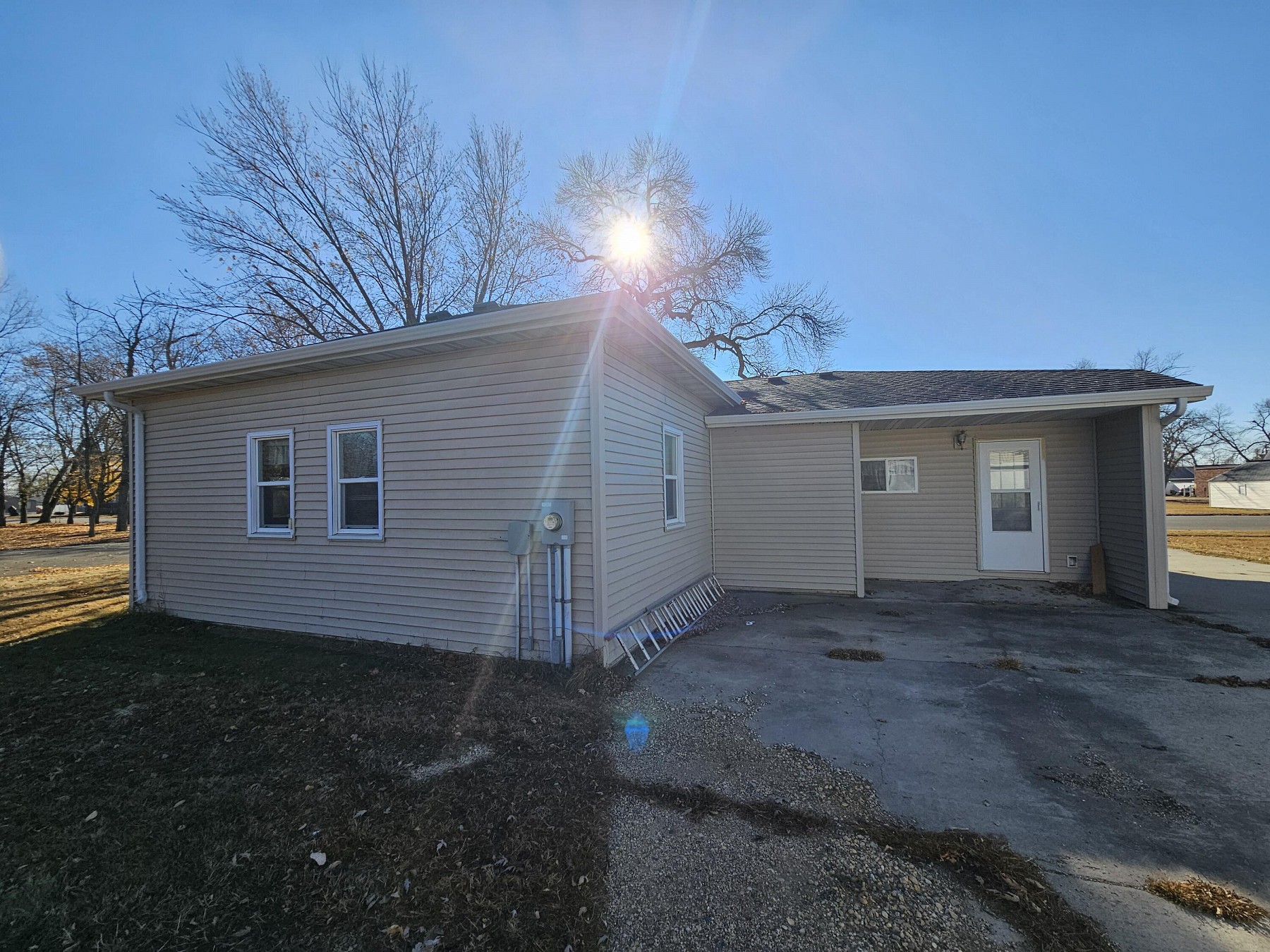 311 Catlett Avenue E, Estelline, SD 57234