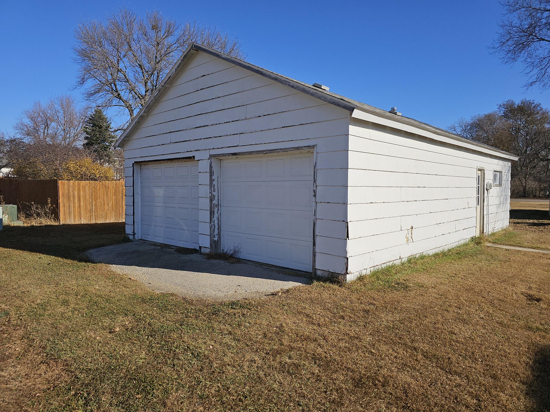 311 Catlett Avenue E, Estelline, SD 57234