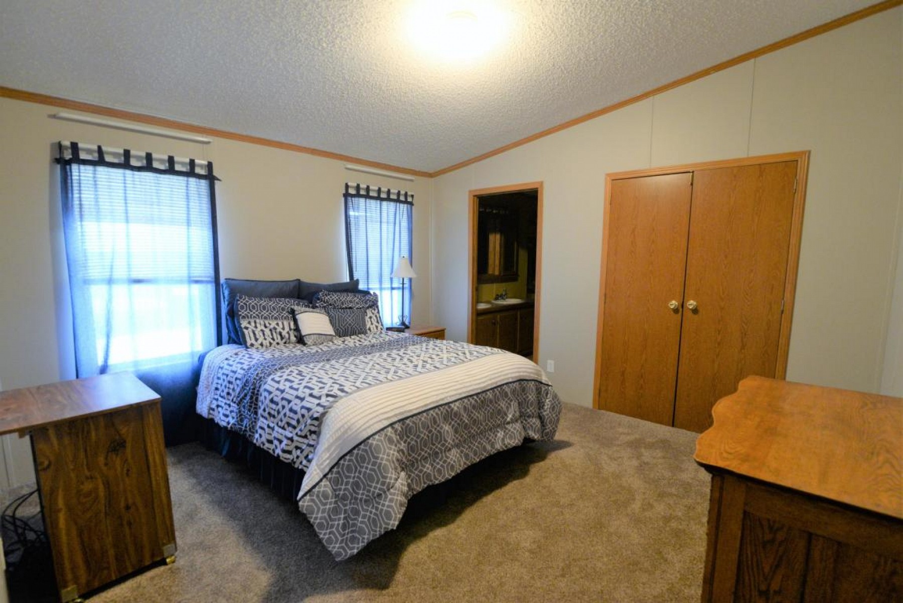 900 15th Street, Brookings, SD 57006