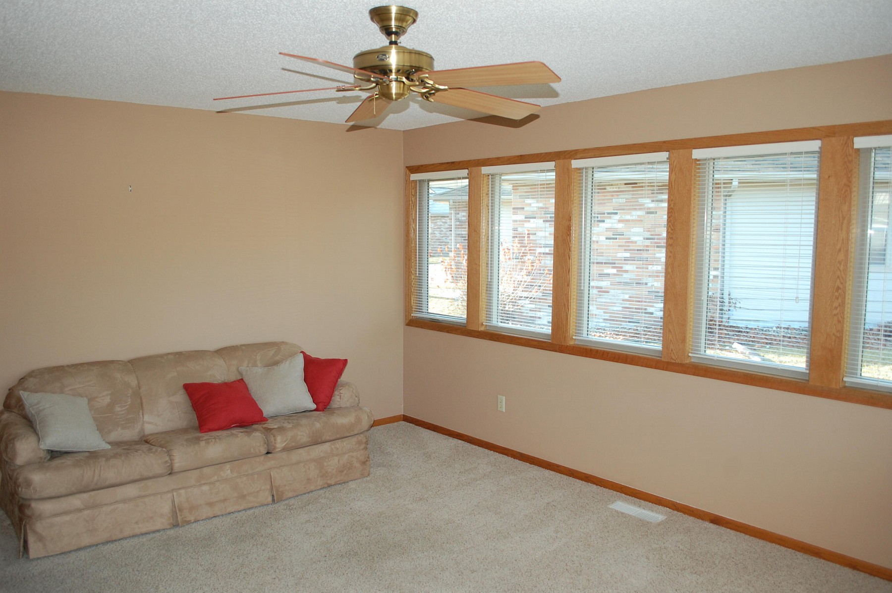 1320 Trail Ridge Circle, Brookings, SD 57006