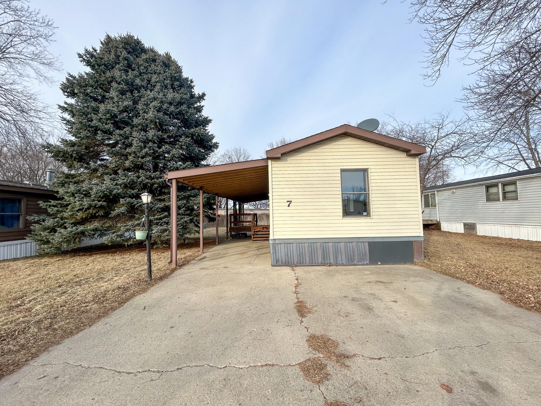 410 Medary Avenue S, Brookings, SD 57006