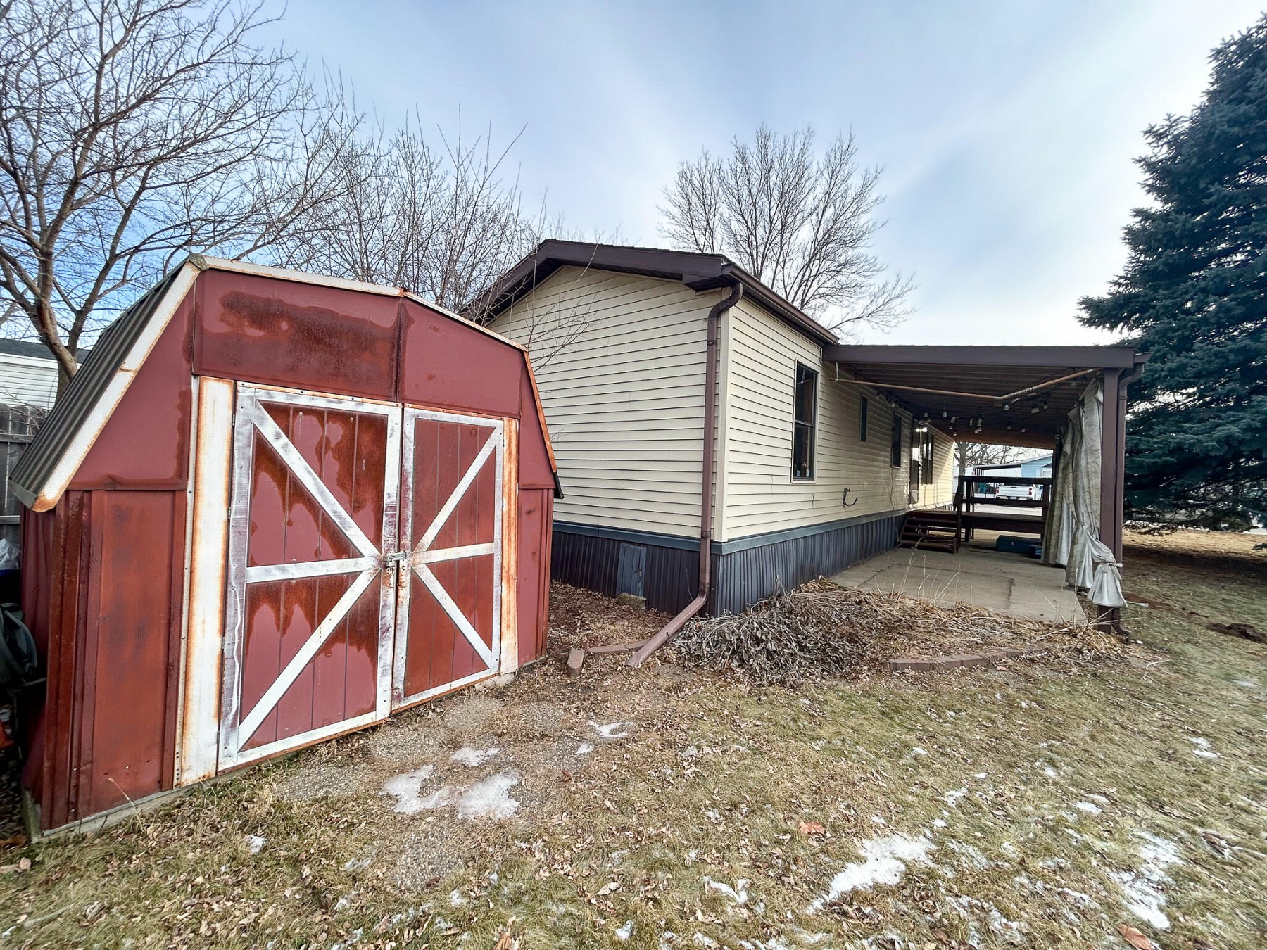 410 Medary Avenue S, Brookings, SD 57006