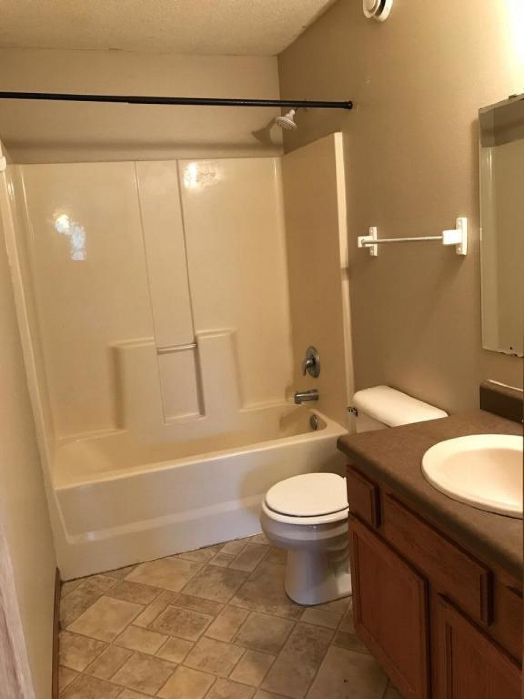 402 Nicki Street, Elkton, SD 57026