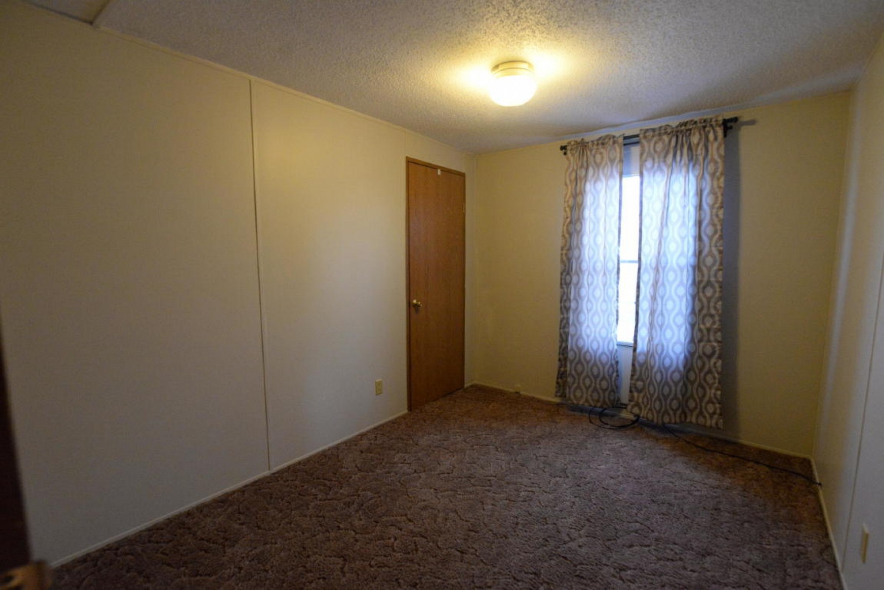 600 5th Avenue, Brookings, SD 57006