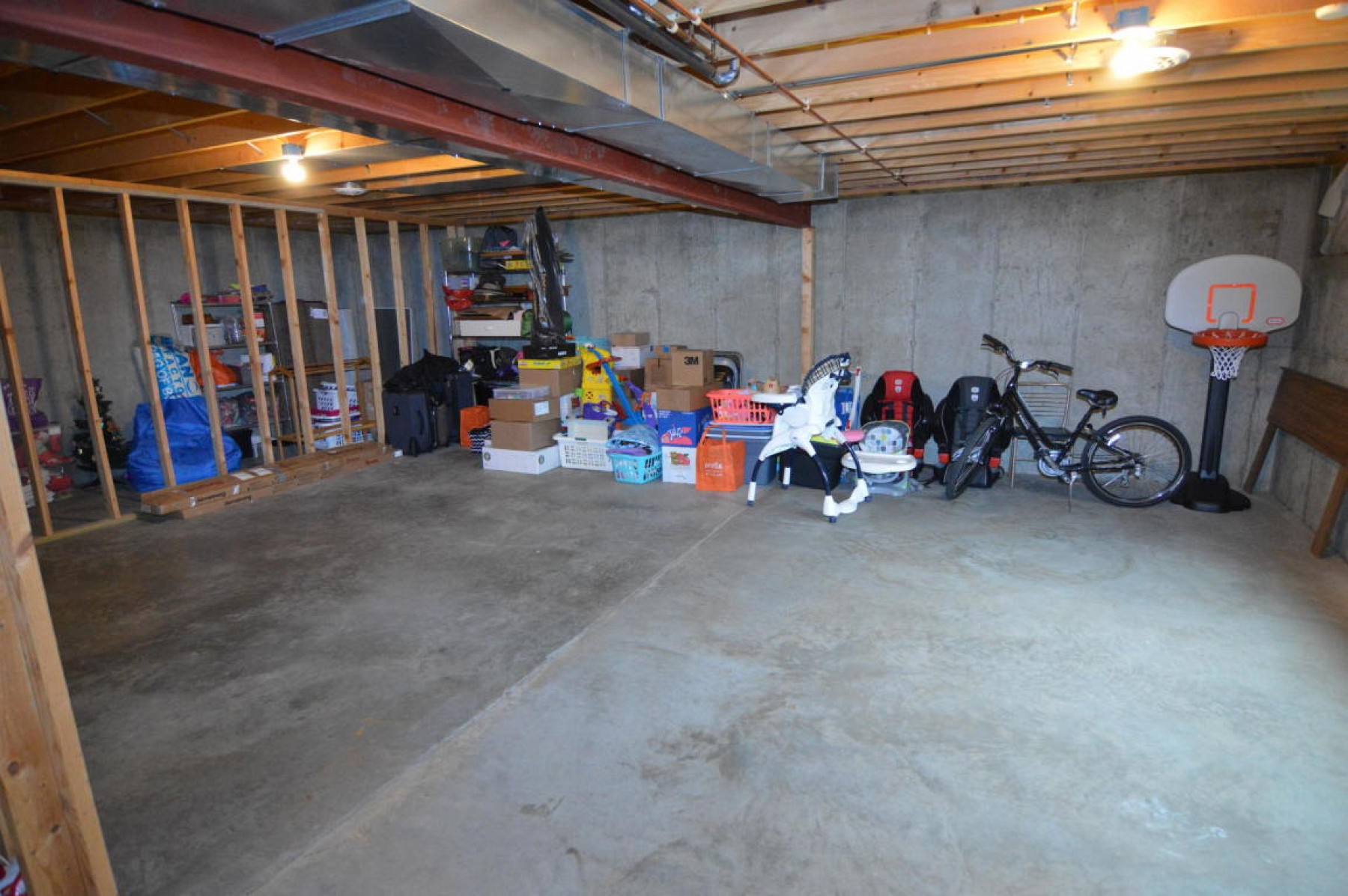 1300 Yorktown Circle, Brookings, SD 57006