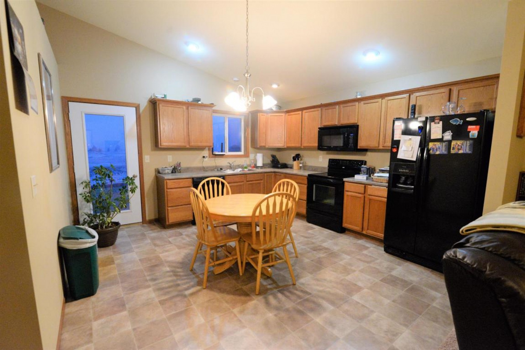 1142 15th St S, Brookings, SD 57006