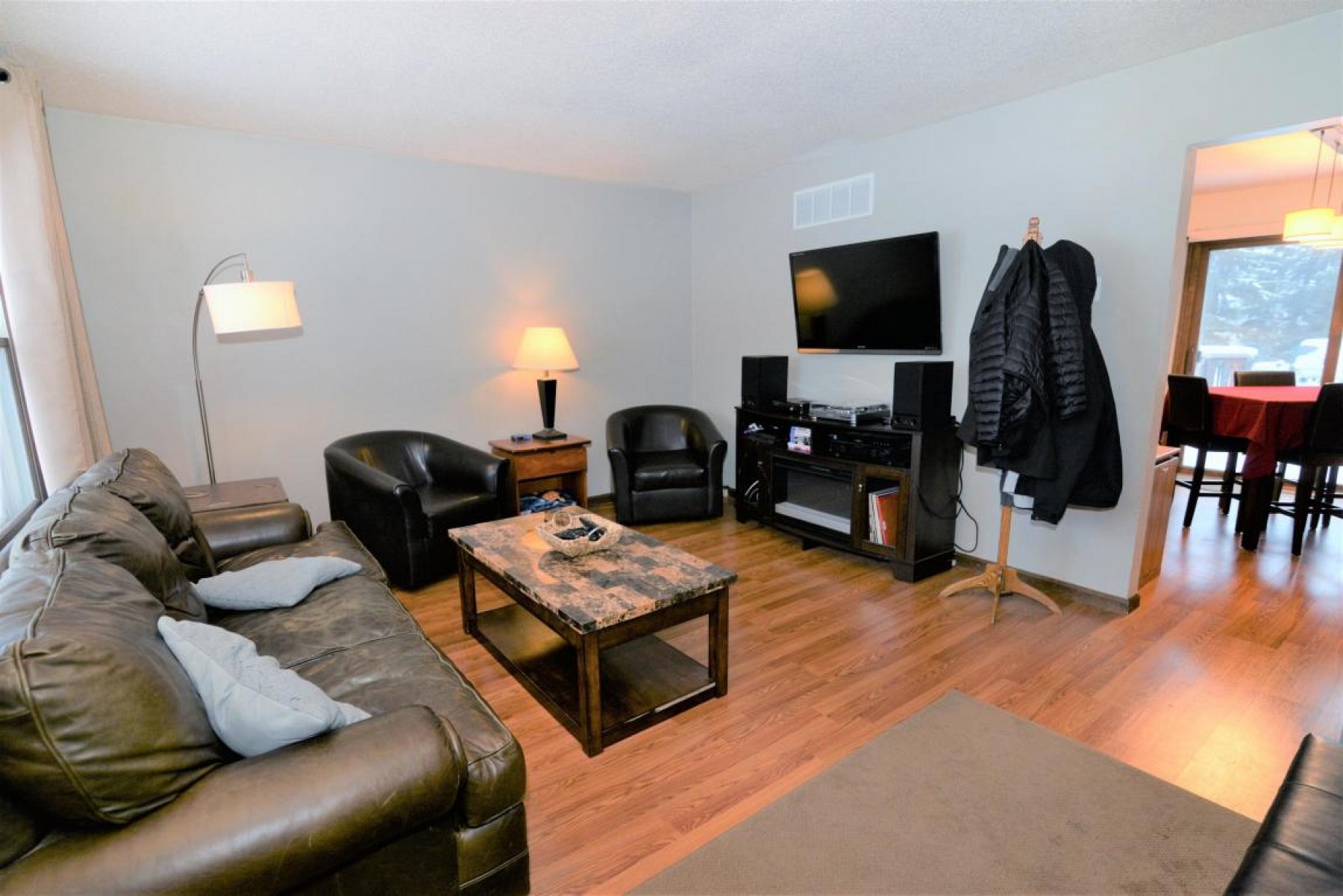 400 21st Avenue, Brookings, SD 57006