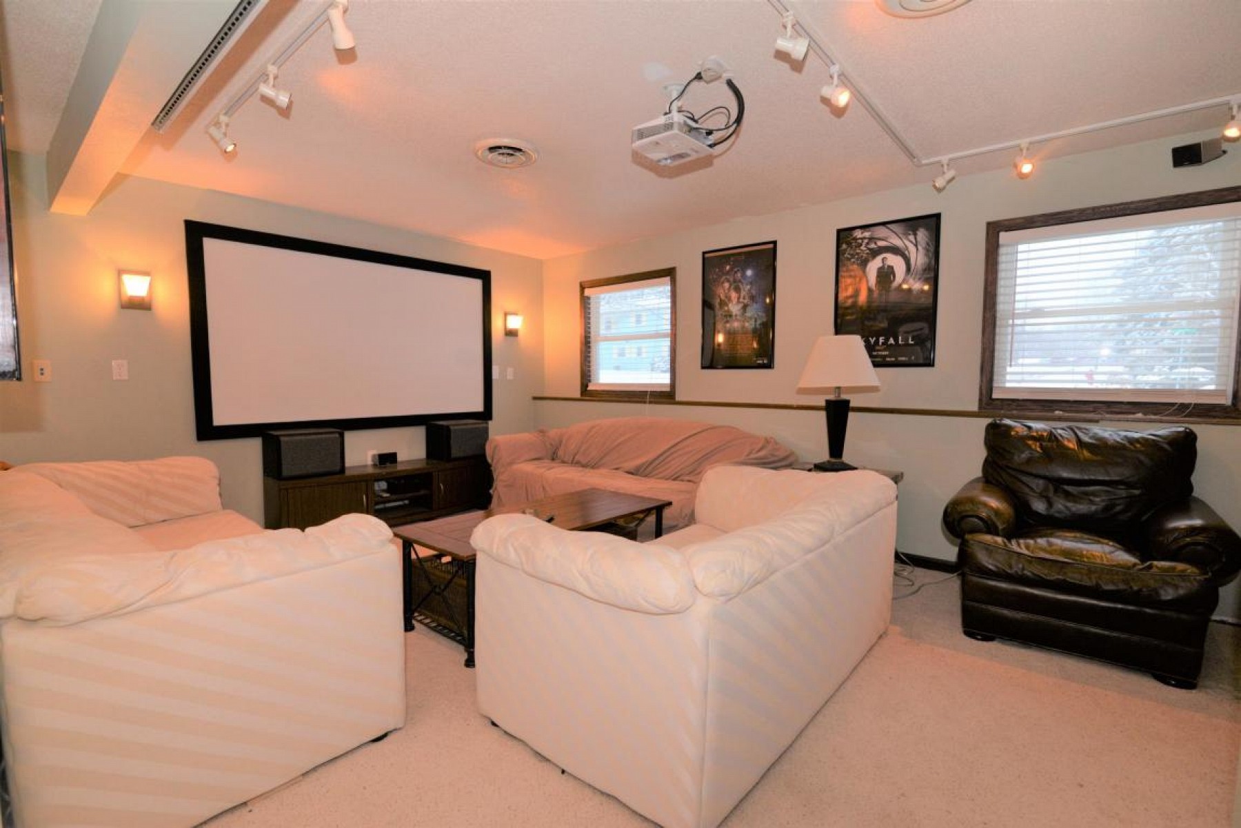 400 21st Avenue, Brookings, SD 57006