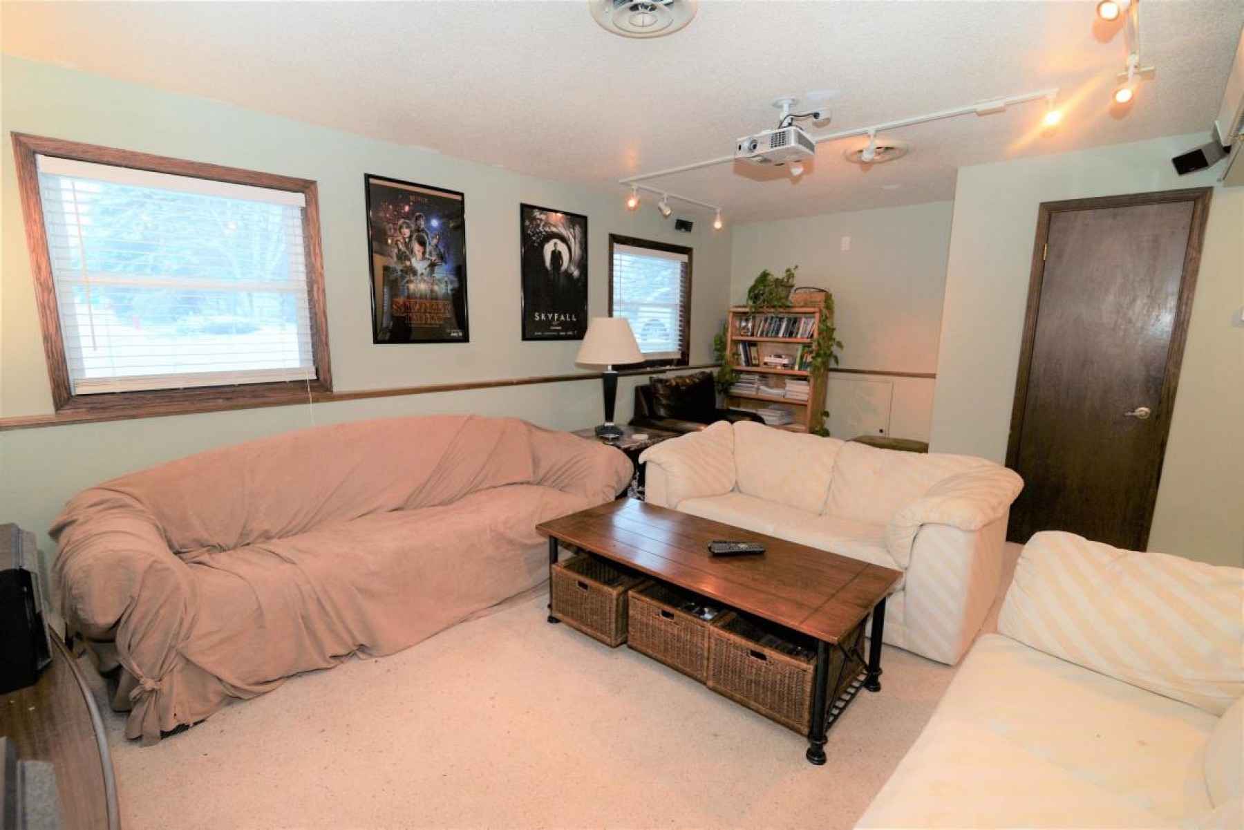 400 21st Avenue, Brookings, SD 57006