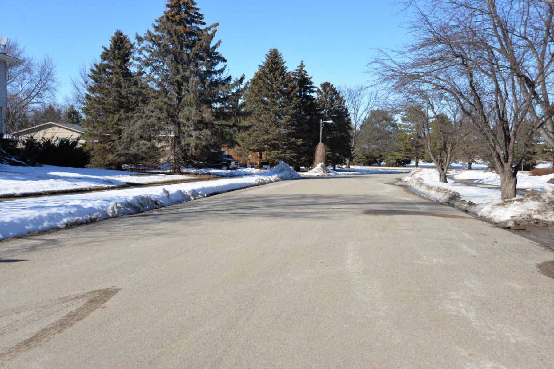 400 21st Avenue, Brookings, SD 57006