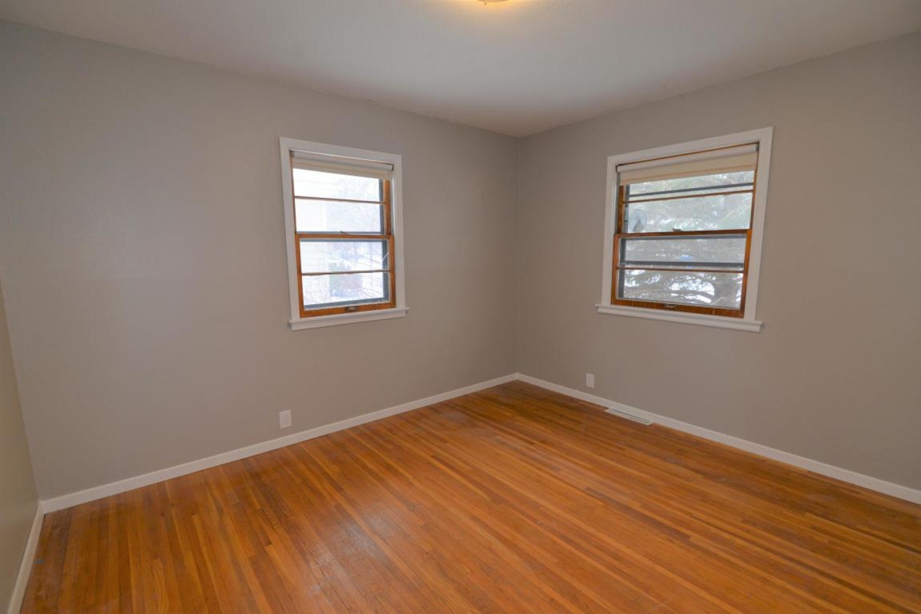 1018 Circle Drive, Brookings, SD 57006