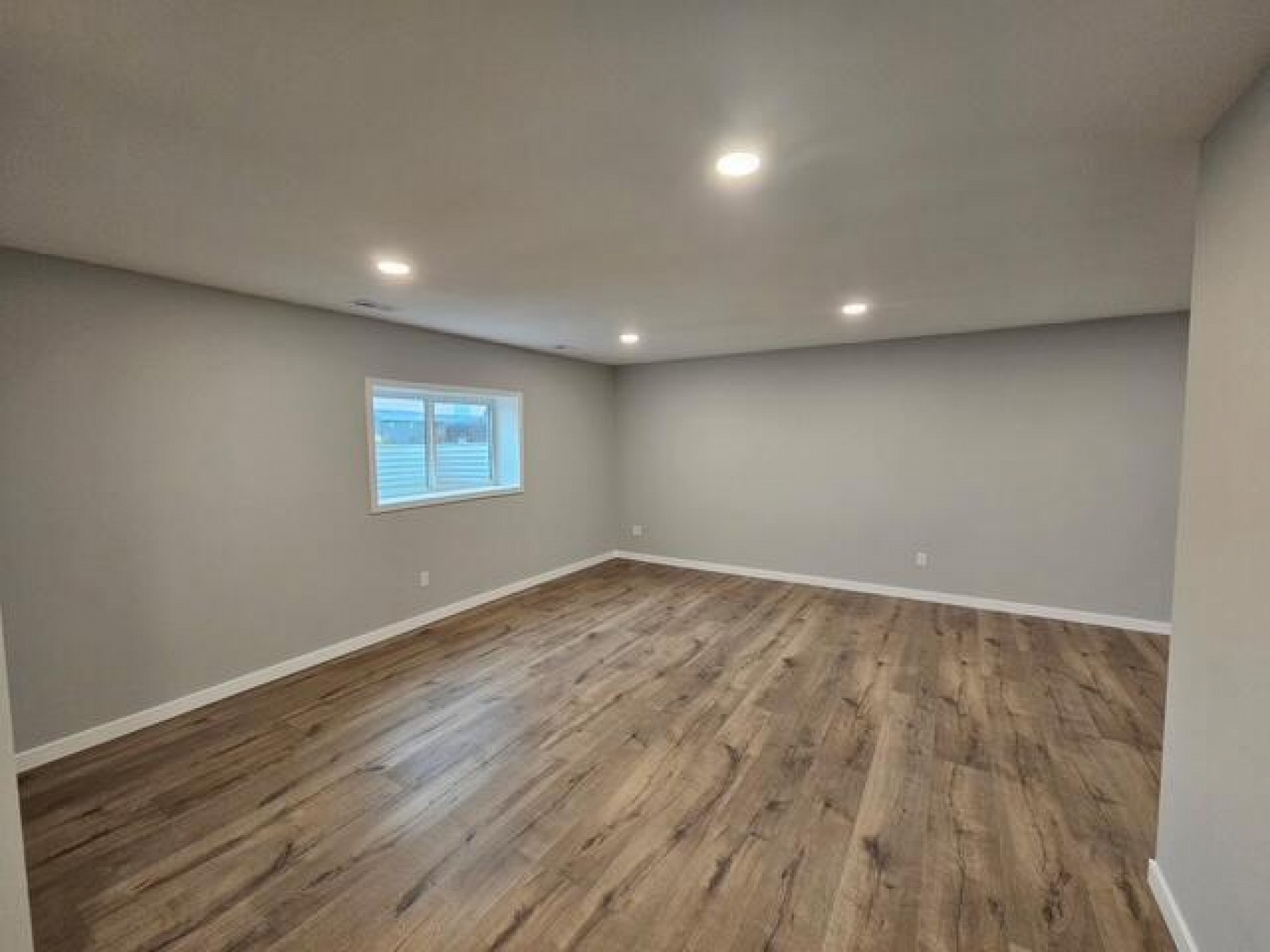 116 Blue Bell Drive, Brookings, SD 57006