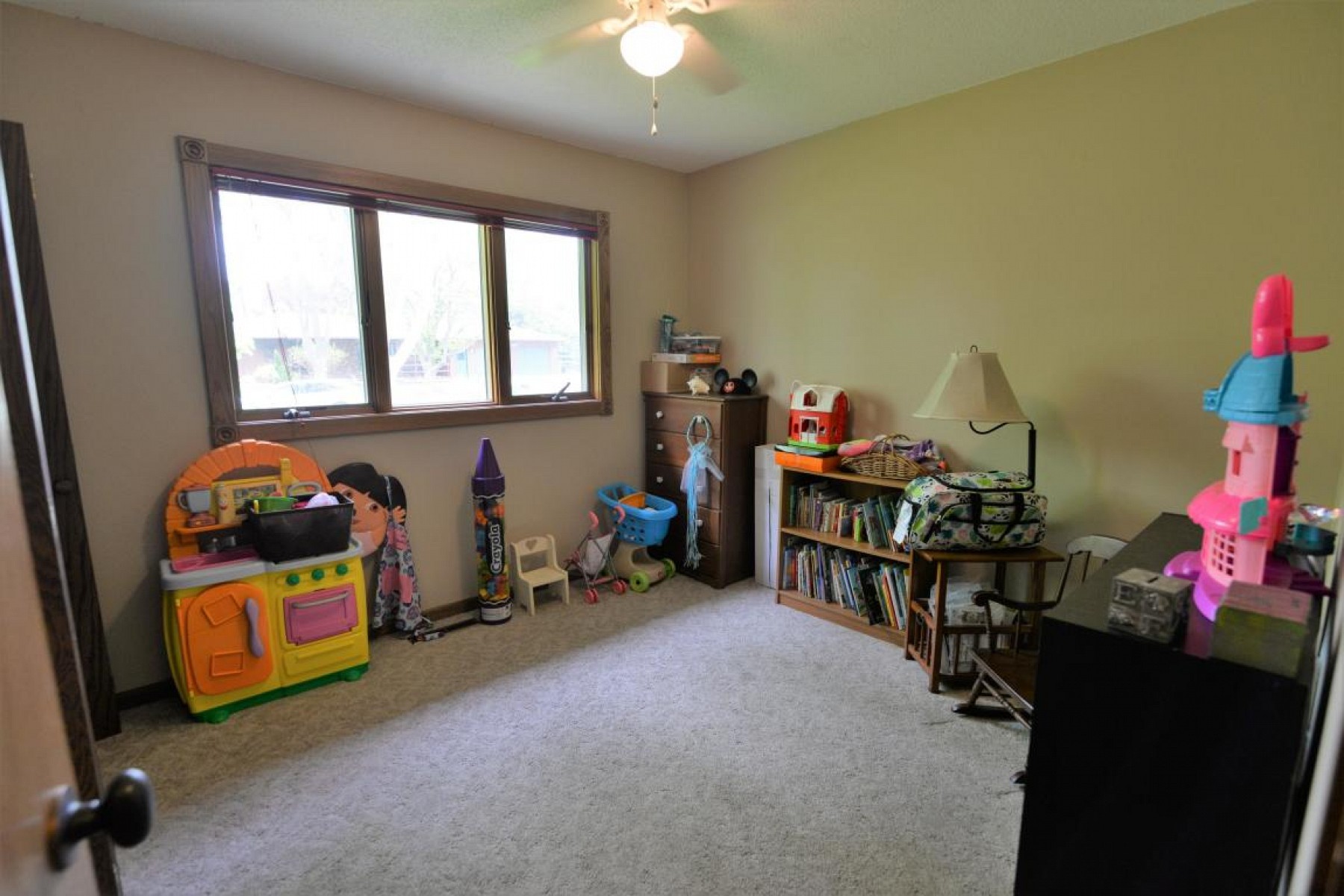 418 Hunters Ridge Road, Brookings, SD 57006