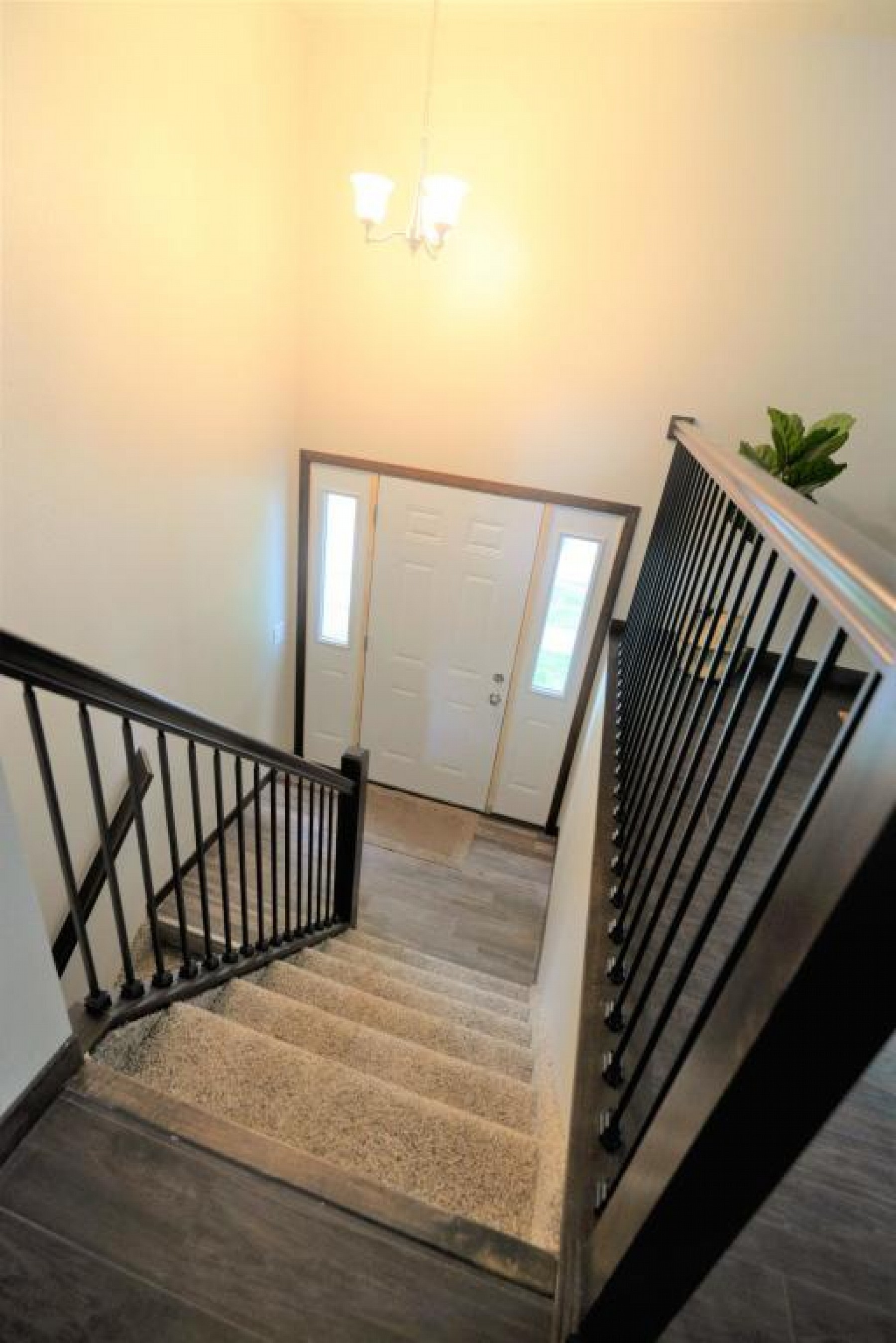 944 Broken Bow Trail, Brookings, SD 57006