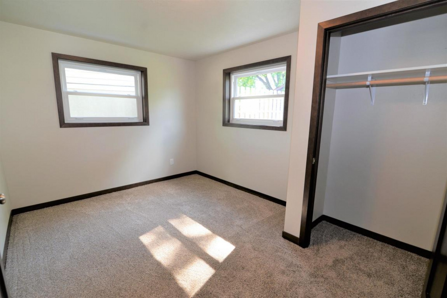 944 Broken Bow Trail, Brookings, SD 57006