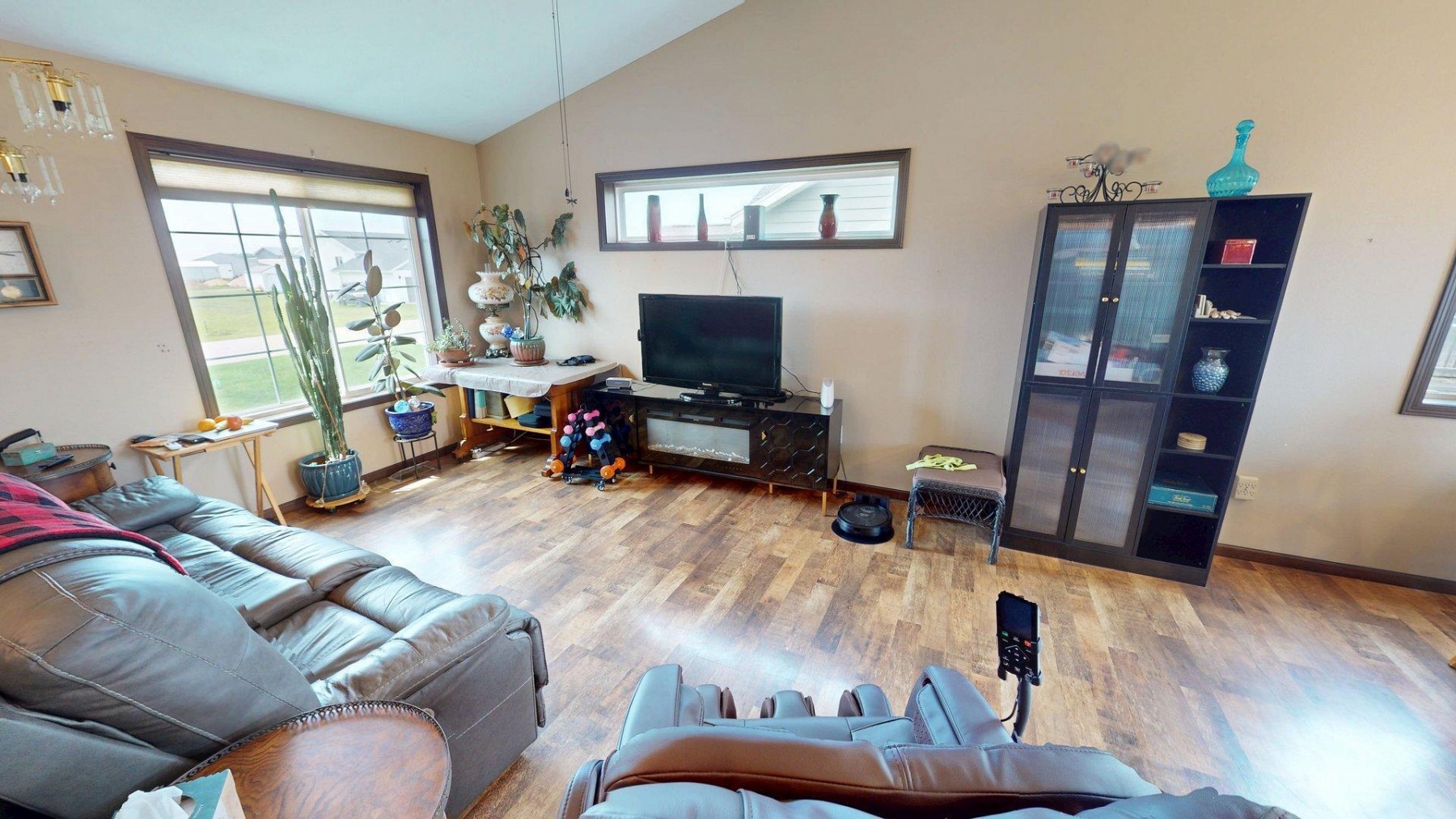 210 Lindsay Drive, Aurora, SD 57002