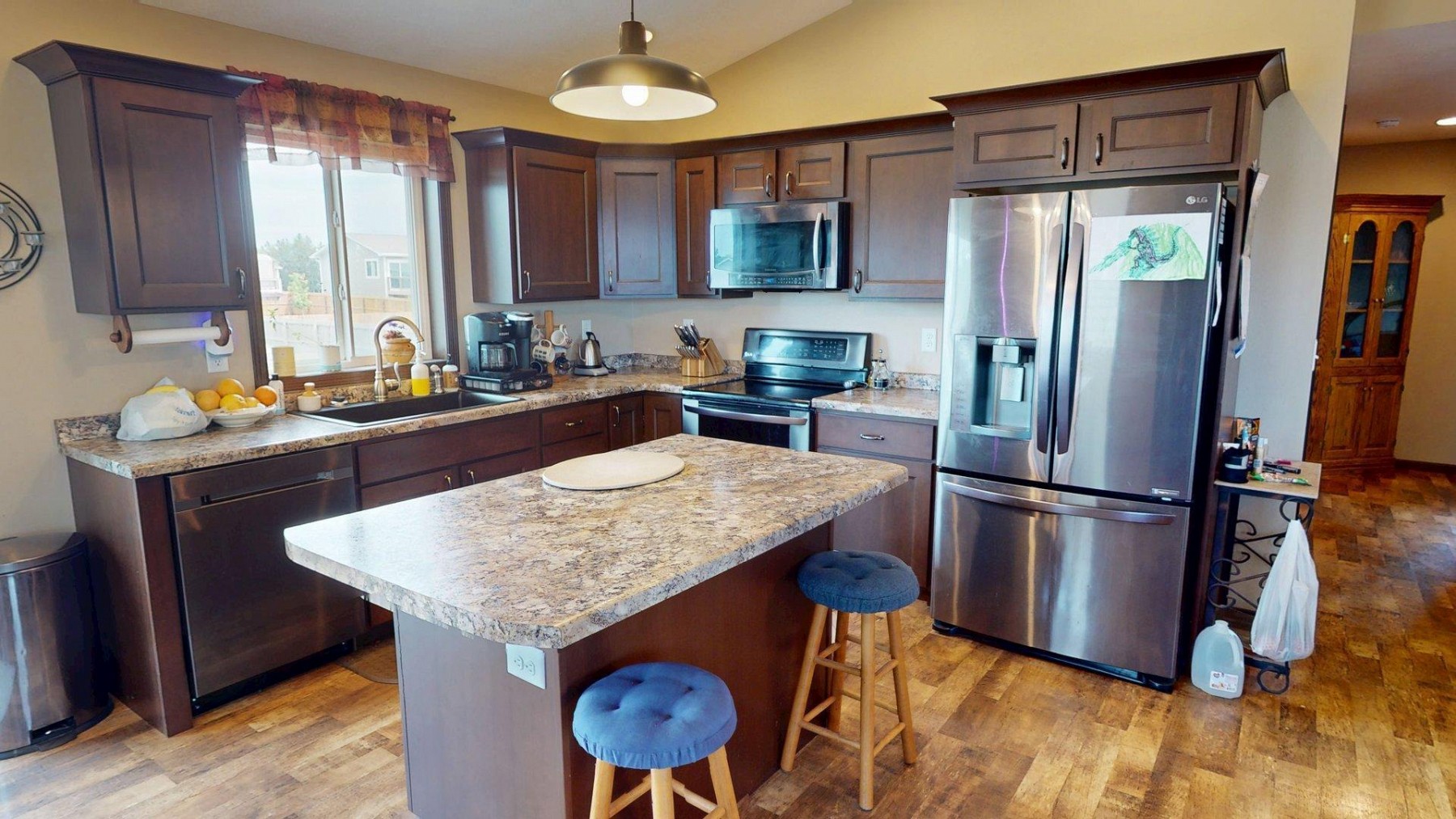 210 Lindsay Drive, Aurora, SD 57002