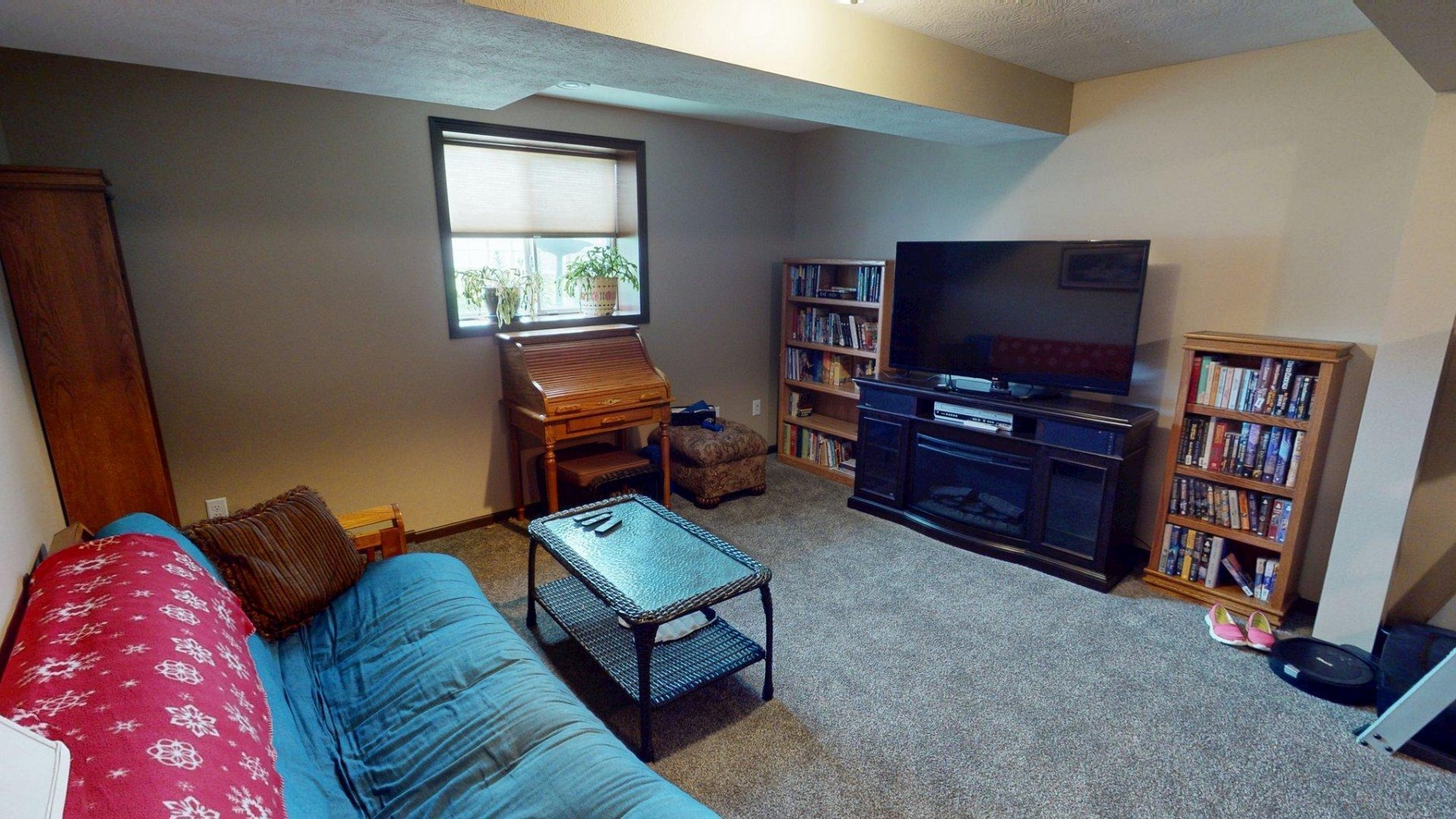 210 Lindsay Drive, Aurora, SD 57002