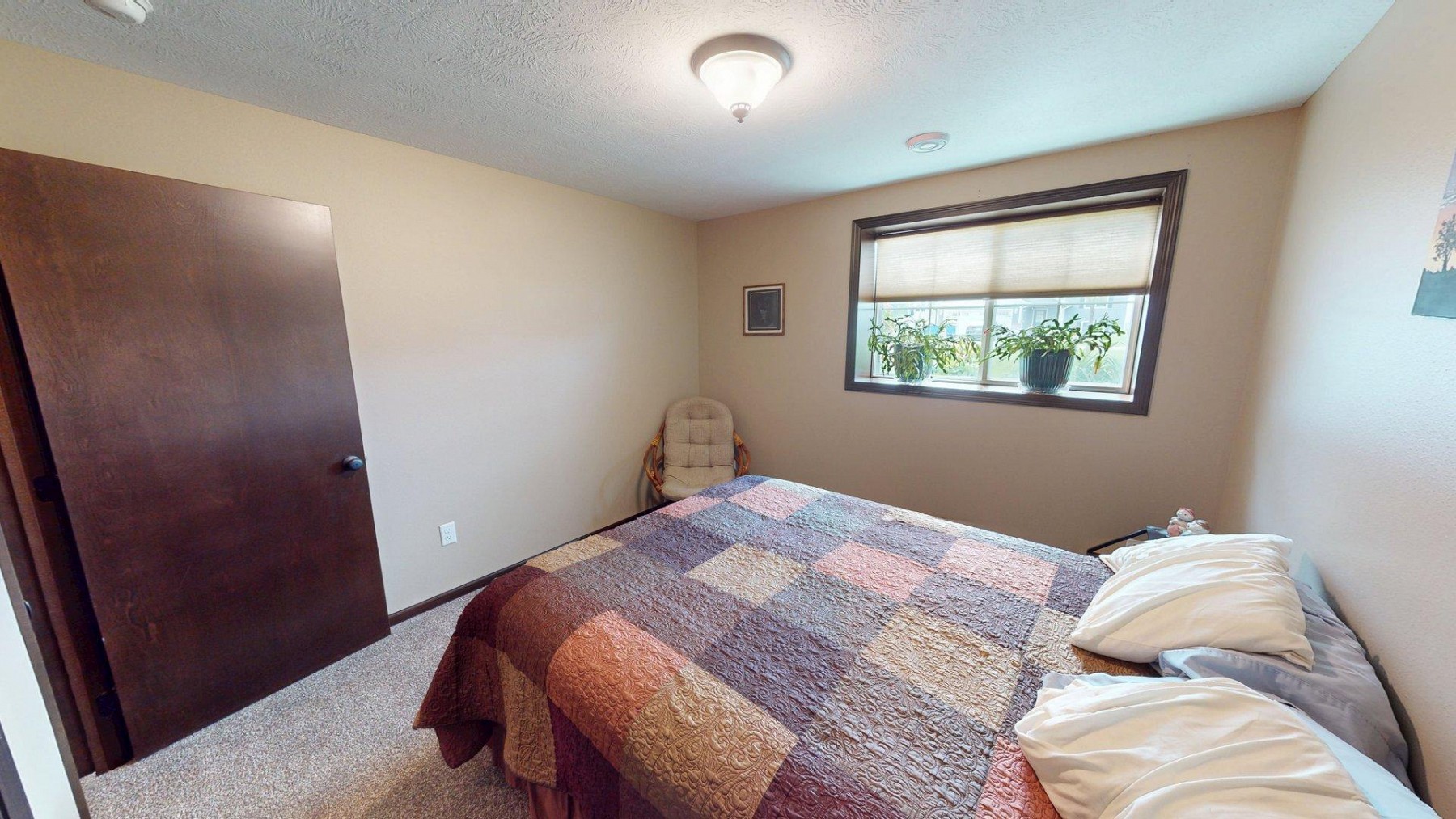 210 Lindsay Drive, Aurora, SD 57002