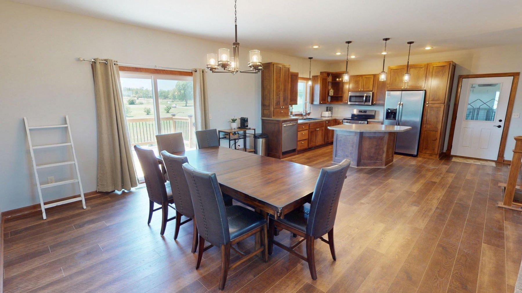 115 Golfview Drive, White, SD 57276