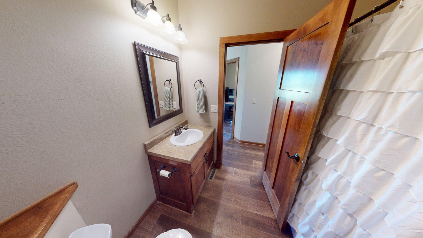 115 Golfview Drive, White, SD 57276