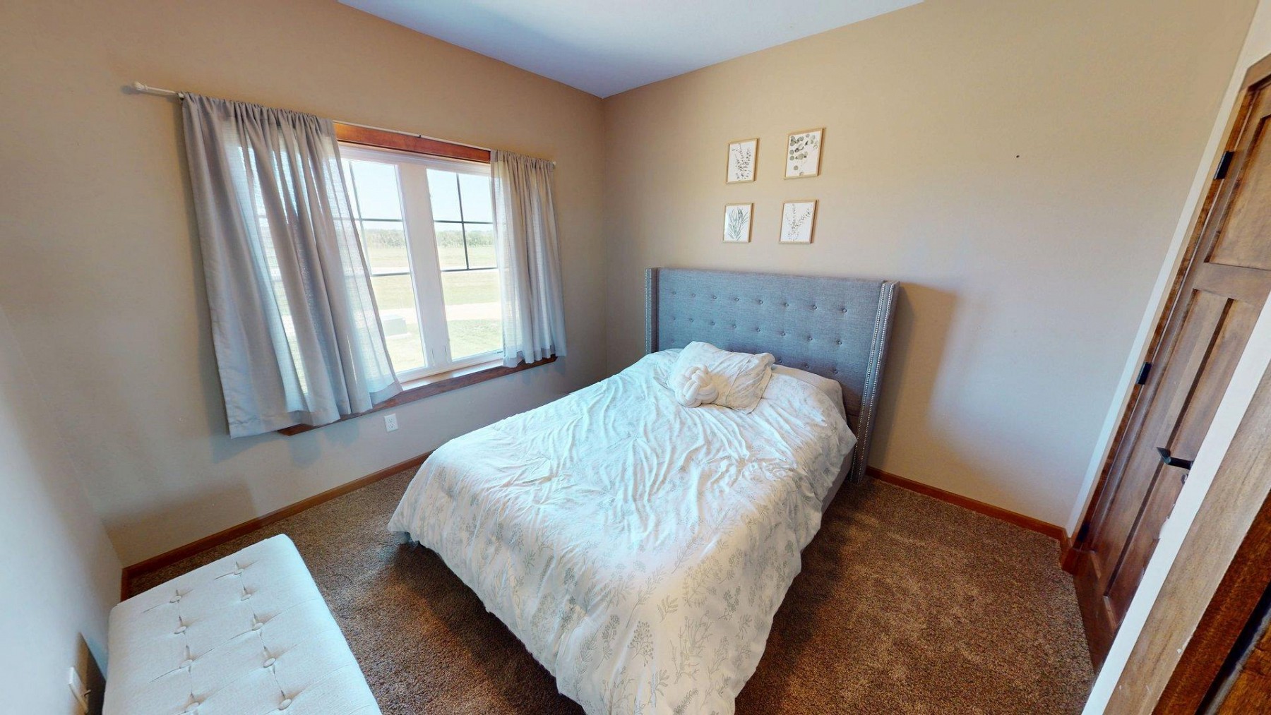 115 Golfview Drive, White, SD 57276