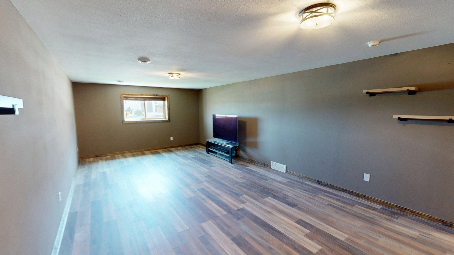 115 Golfview Drive, White, SD 57276