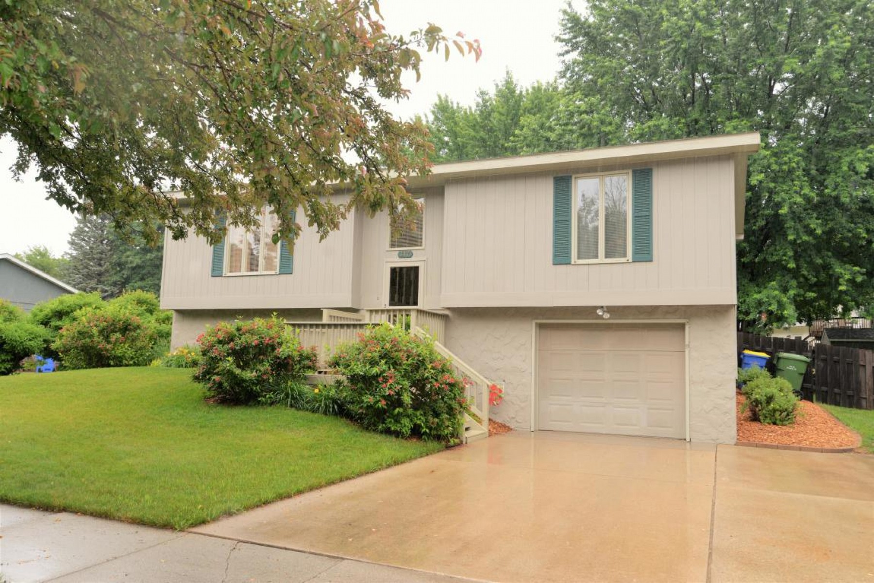 317 Cedar Avenue, Brookings, SD 57006