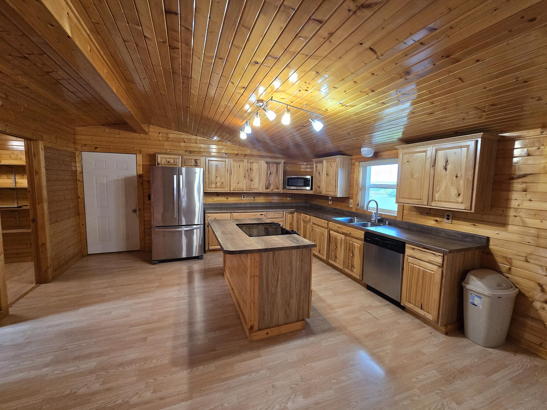 19935 474th Avenue, White, SD 57276