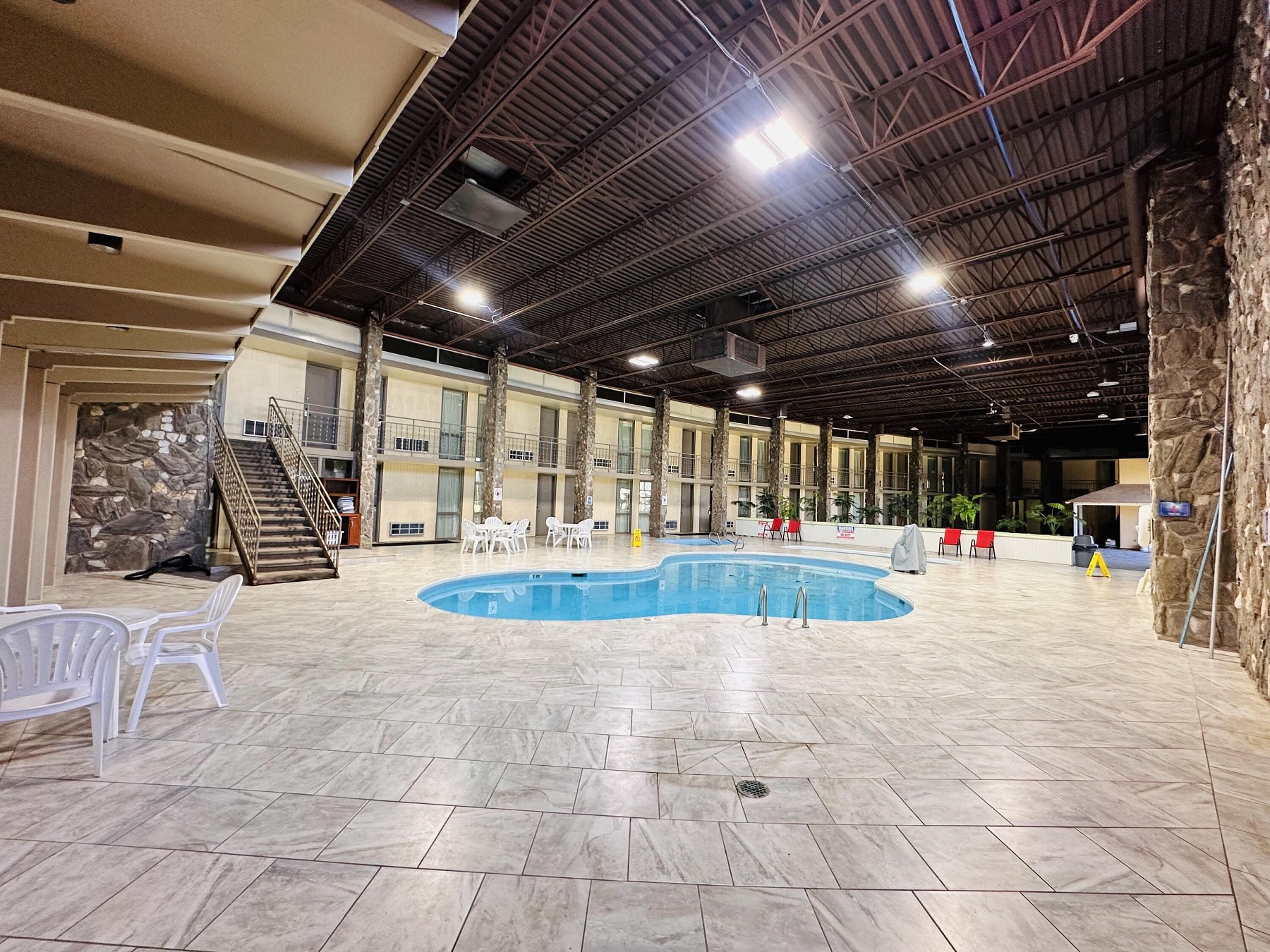 2515 6th St, Brookings, SD 57006