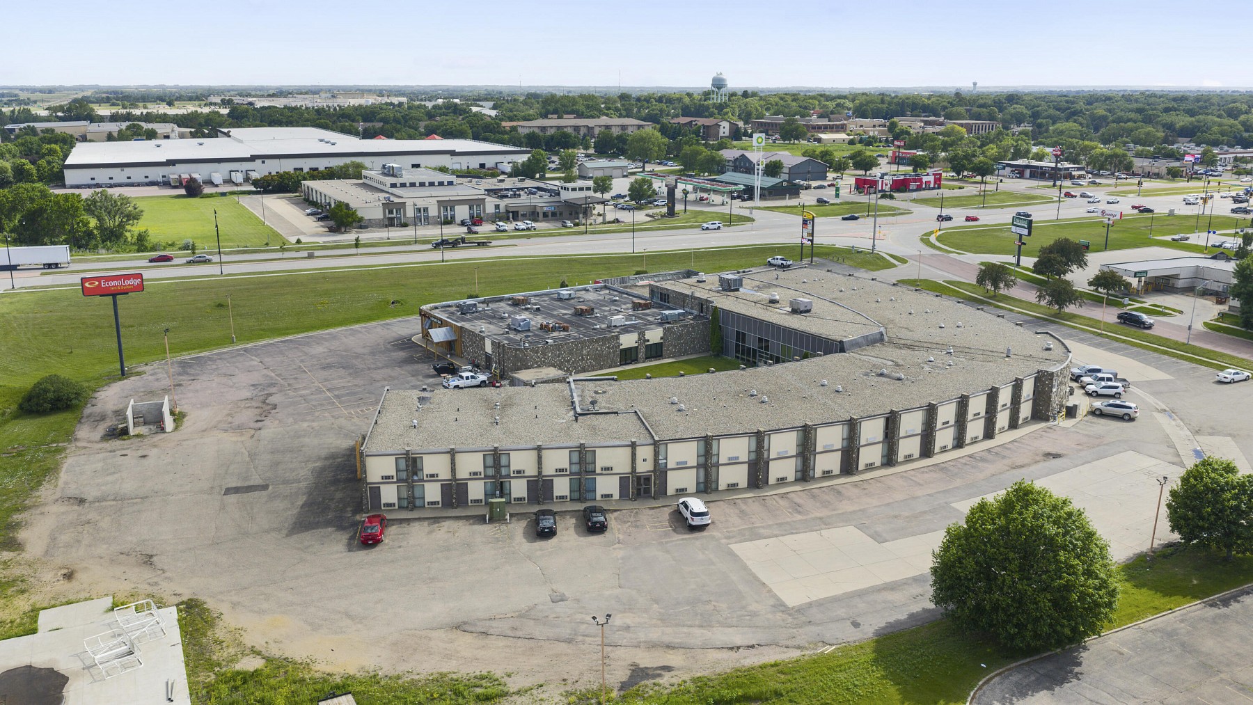 2515 6th St, Brookings, SD 57006