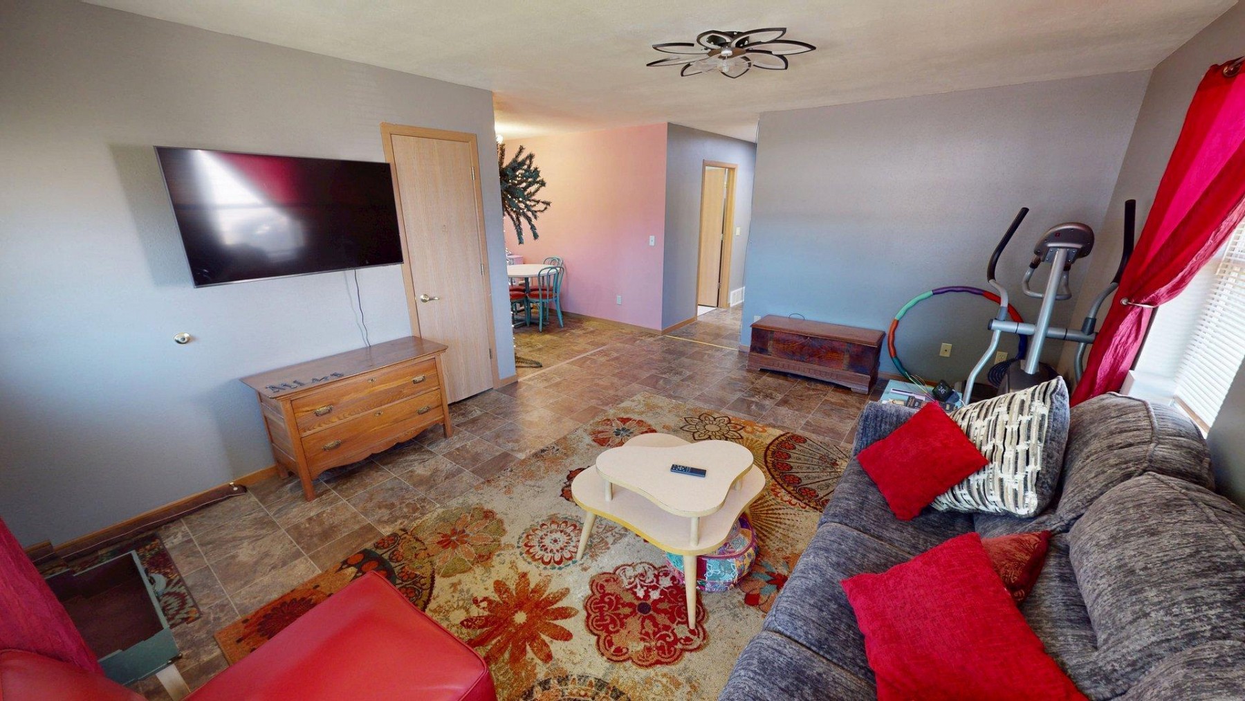 700 6th Avenue S, Brookings, SD 57006