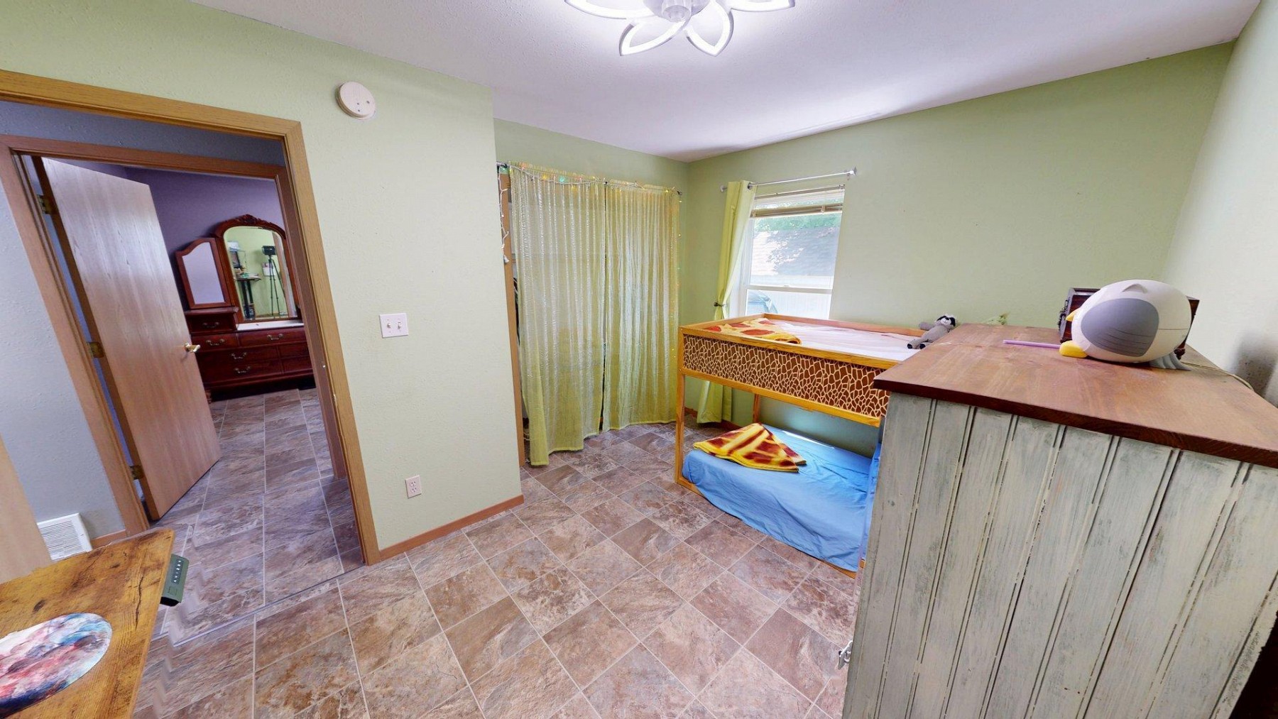 700 6th Avenue S, Brookings, SD 57006