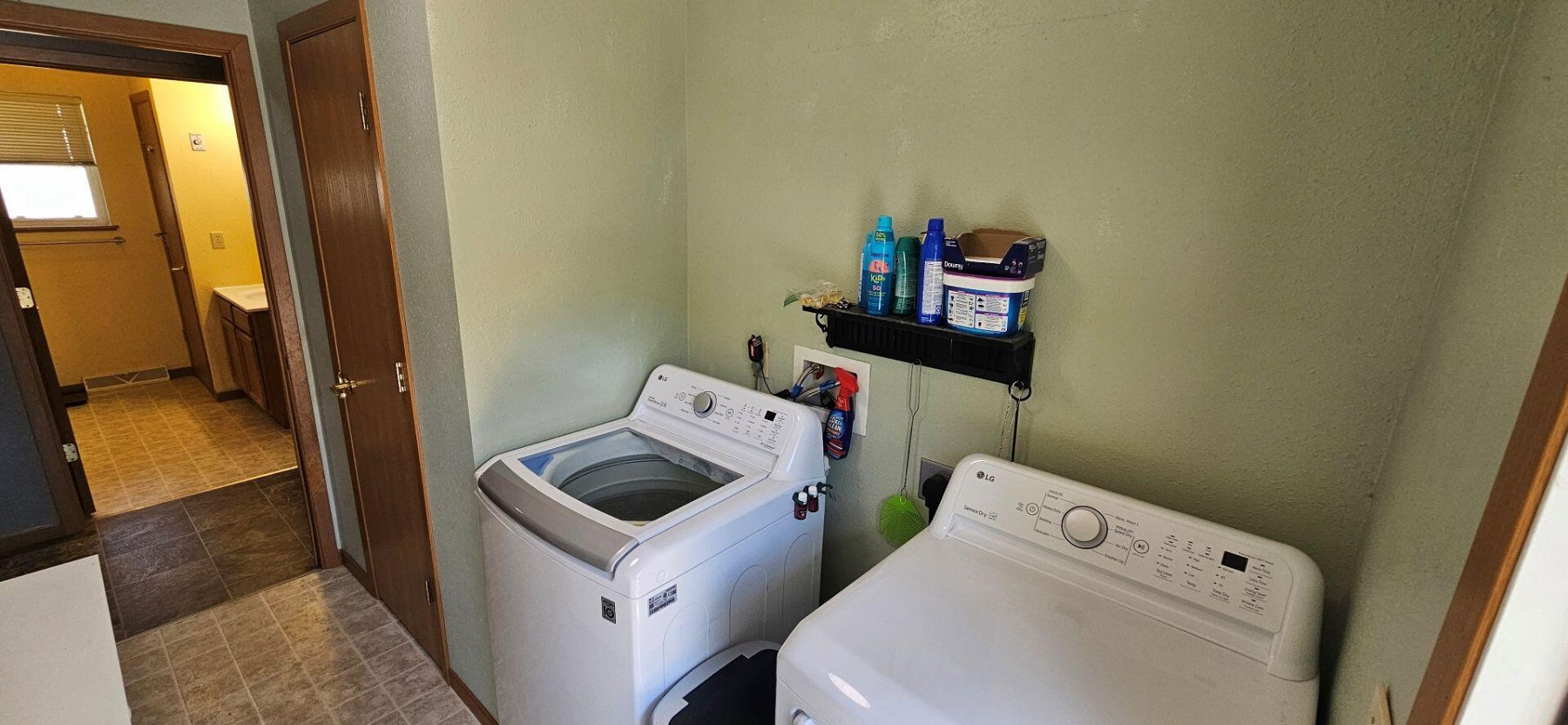 700 6th Avenue S, Brookings, SD 57006