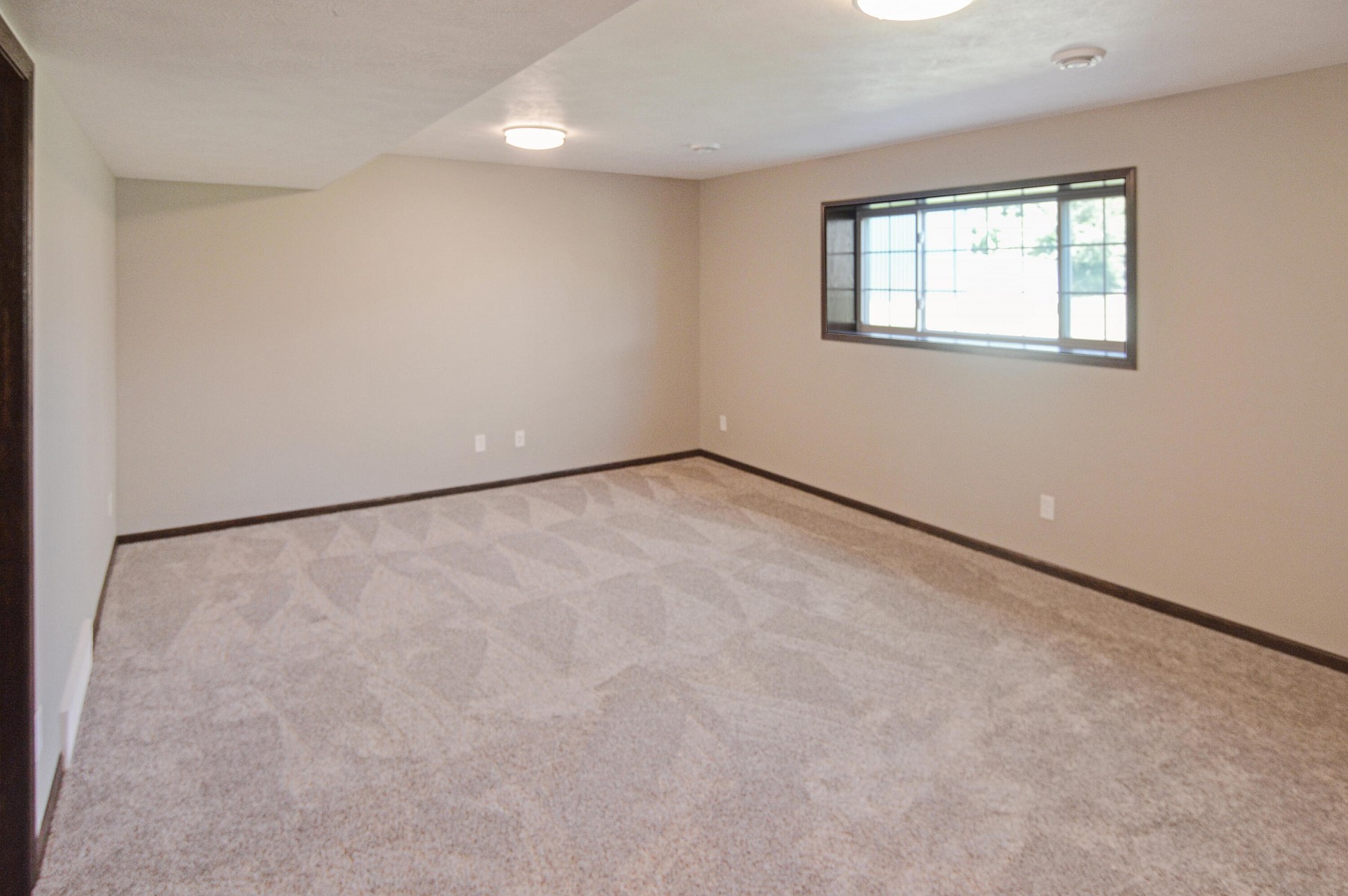 307 Lovejoy Lane, Aurora, SD 57002