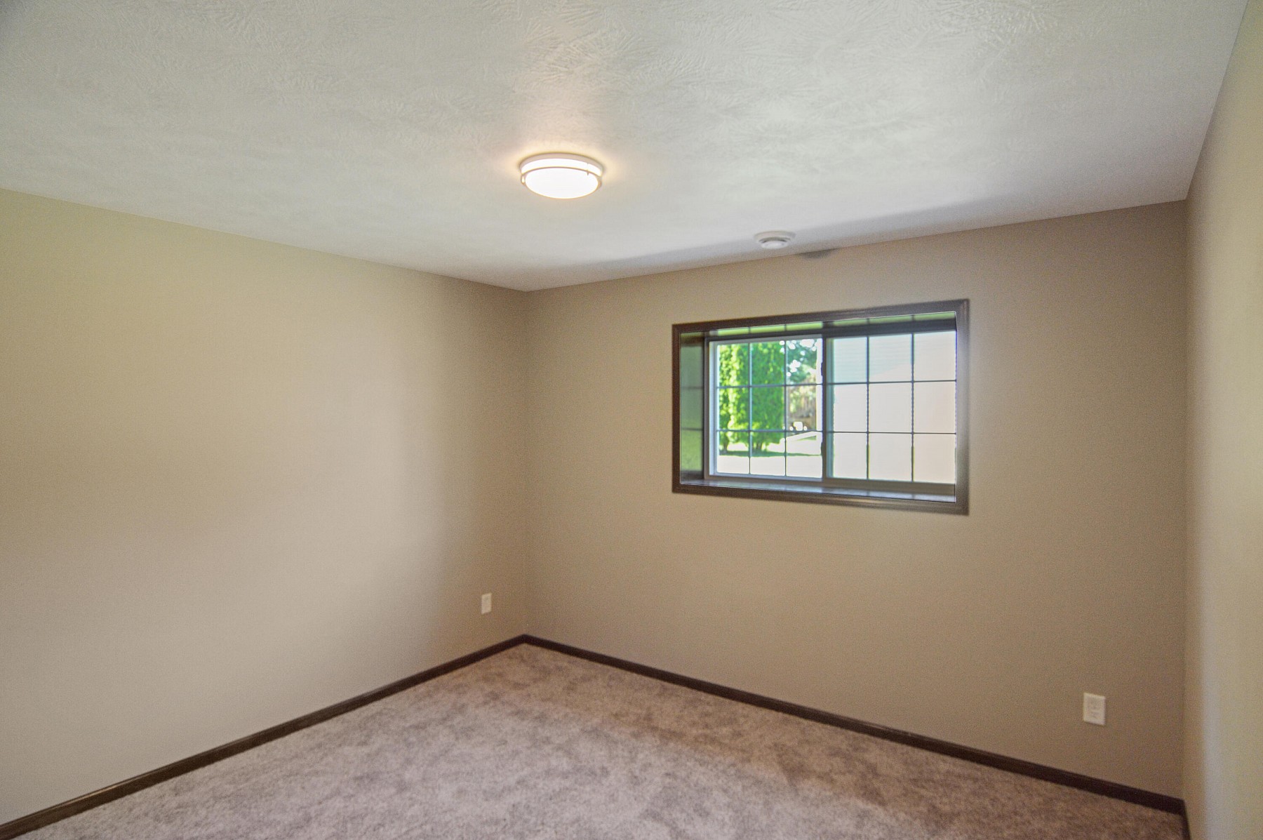 307 Lovejoy Lane, Aurora, SD 57002