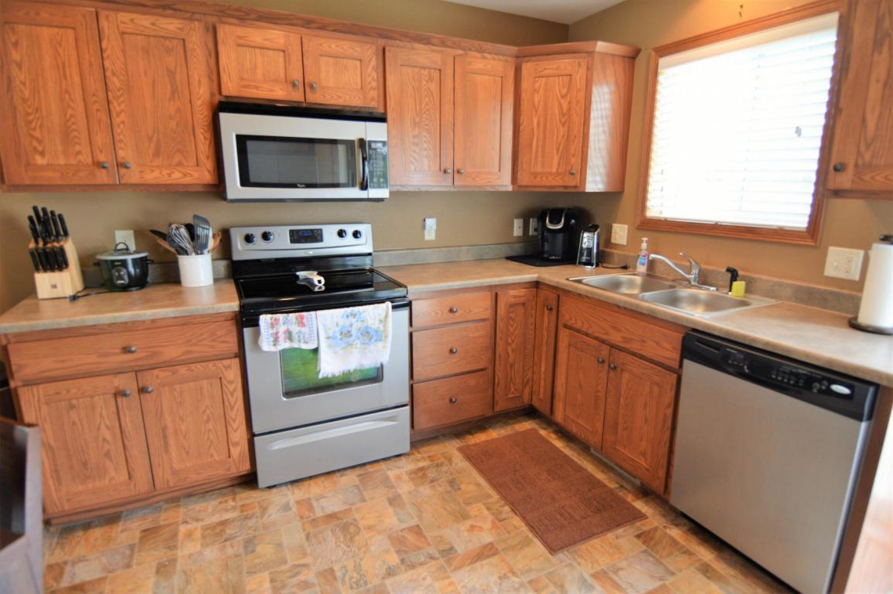 714 Sonoma Valley Street, Brookings, SD 57006