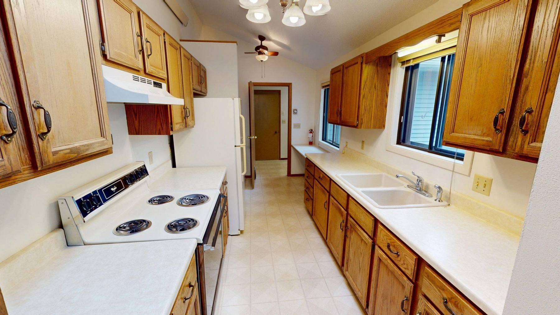 1533 Orchard Drive, Brookings, SD 57006