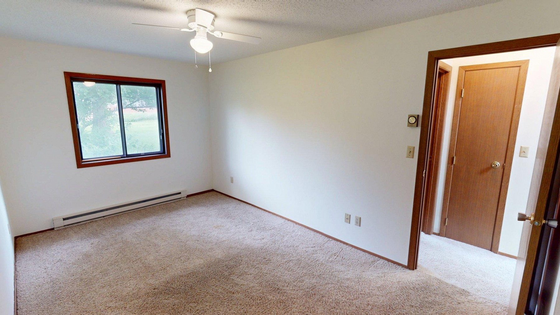 1533 Orchard Drive, Brookings, SD 57006