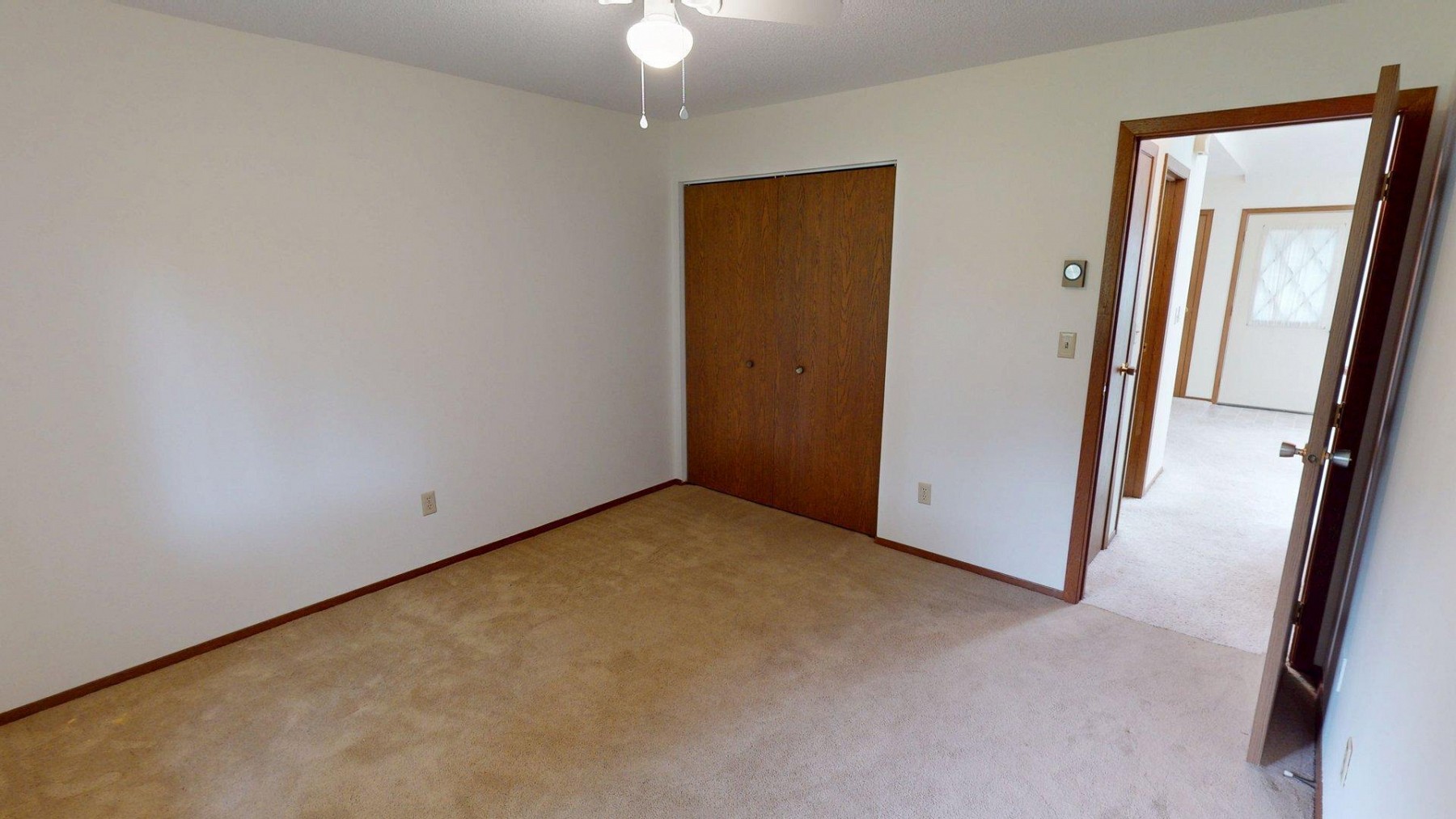 1533 Orchard Drive, Brookings, SD 57006