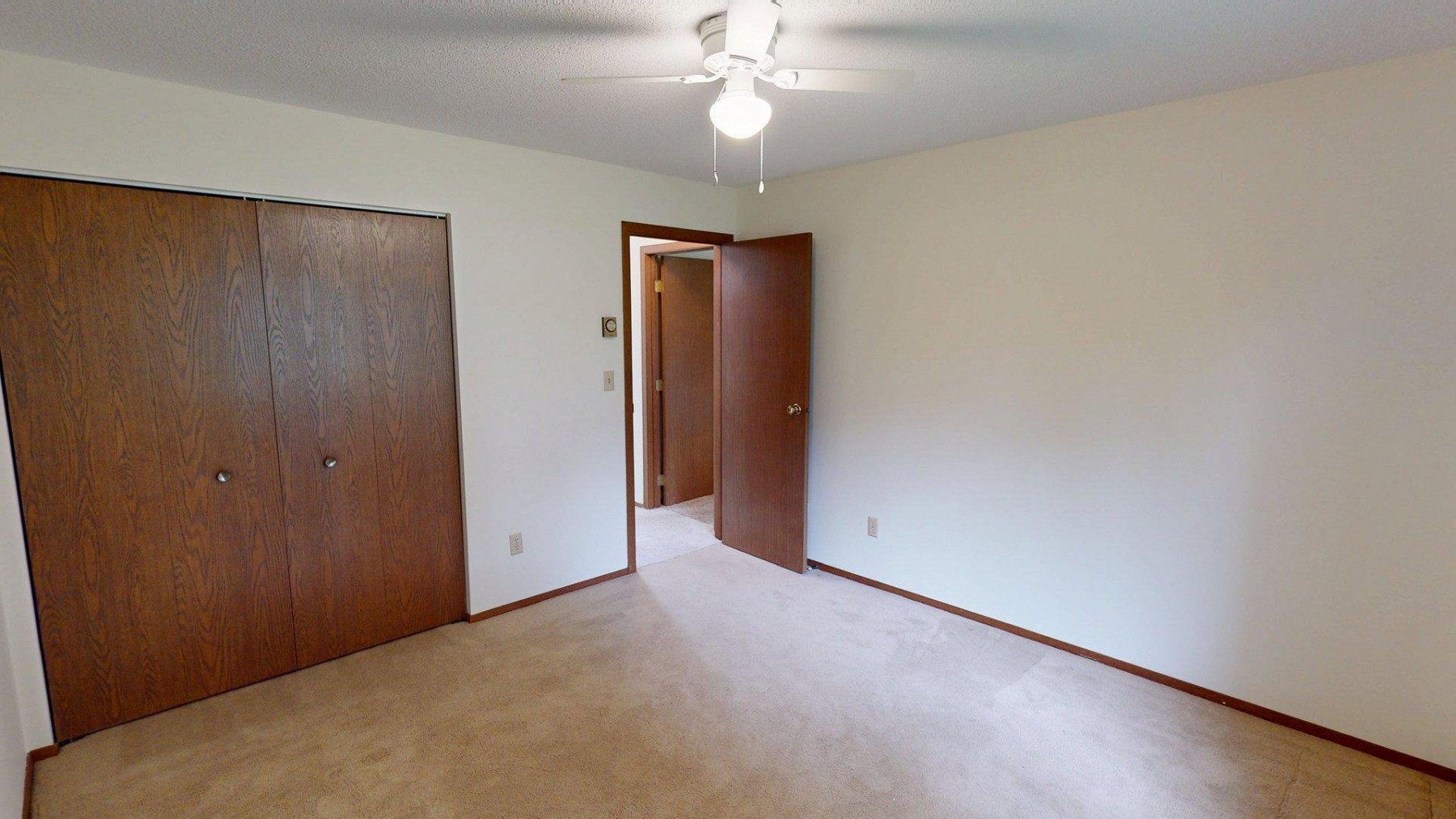 1533 Orchard Drive, Brookings, SD 57006