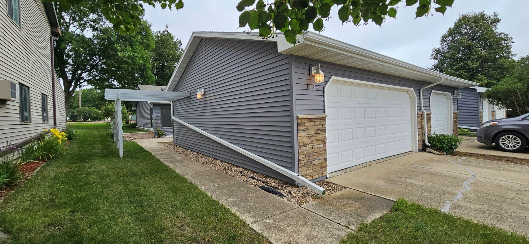 1533 Orchard Drive, Brookings, SD 57006