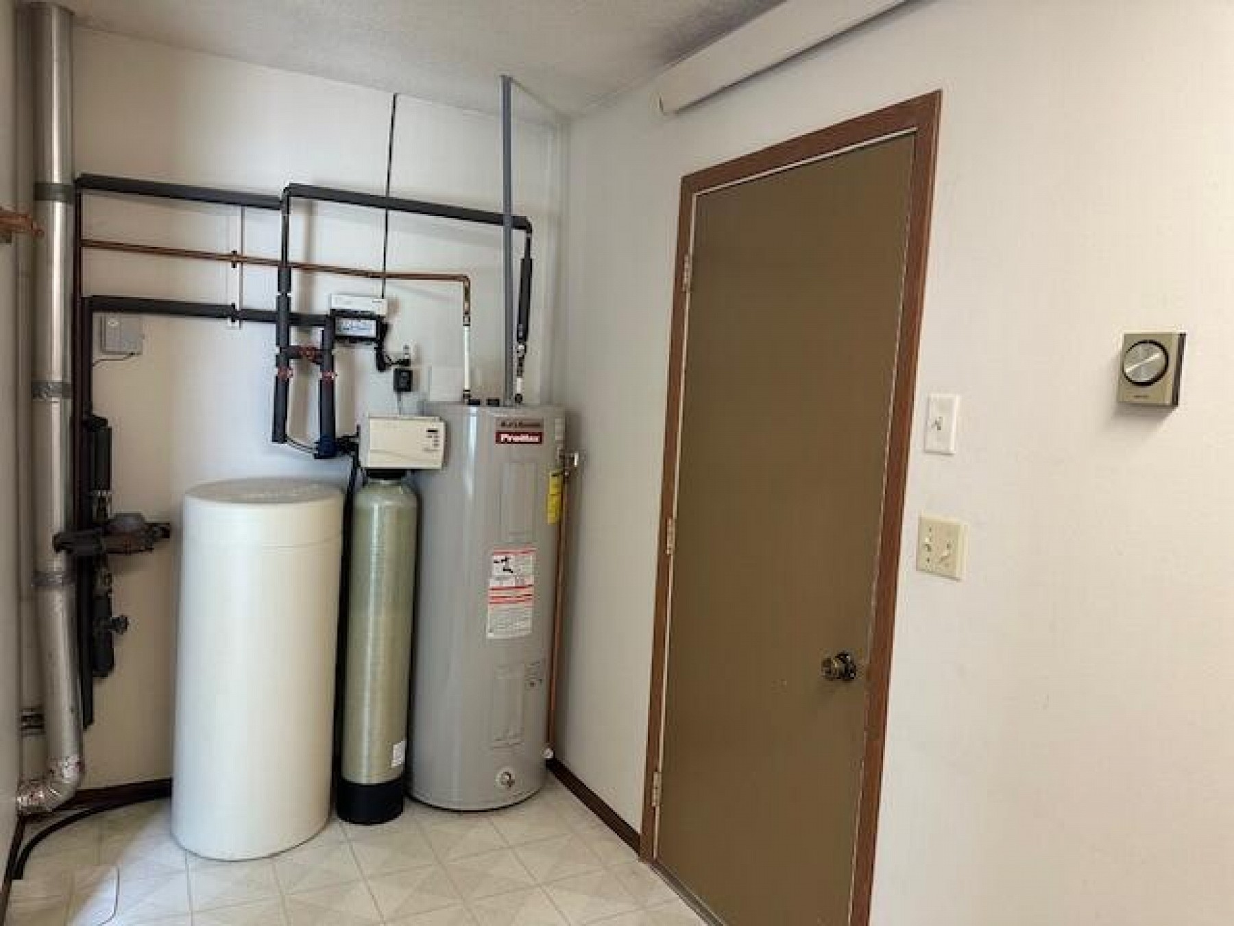 1533 Orchard Drive, Brookings, SD 57006