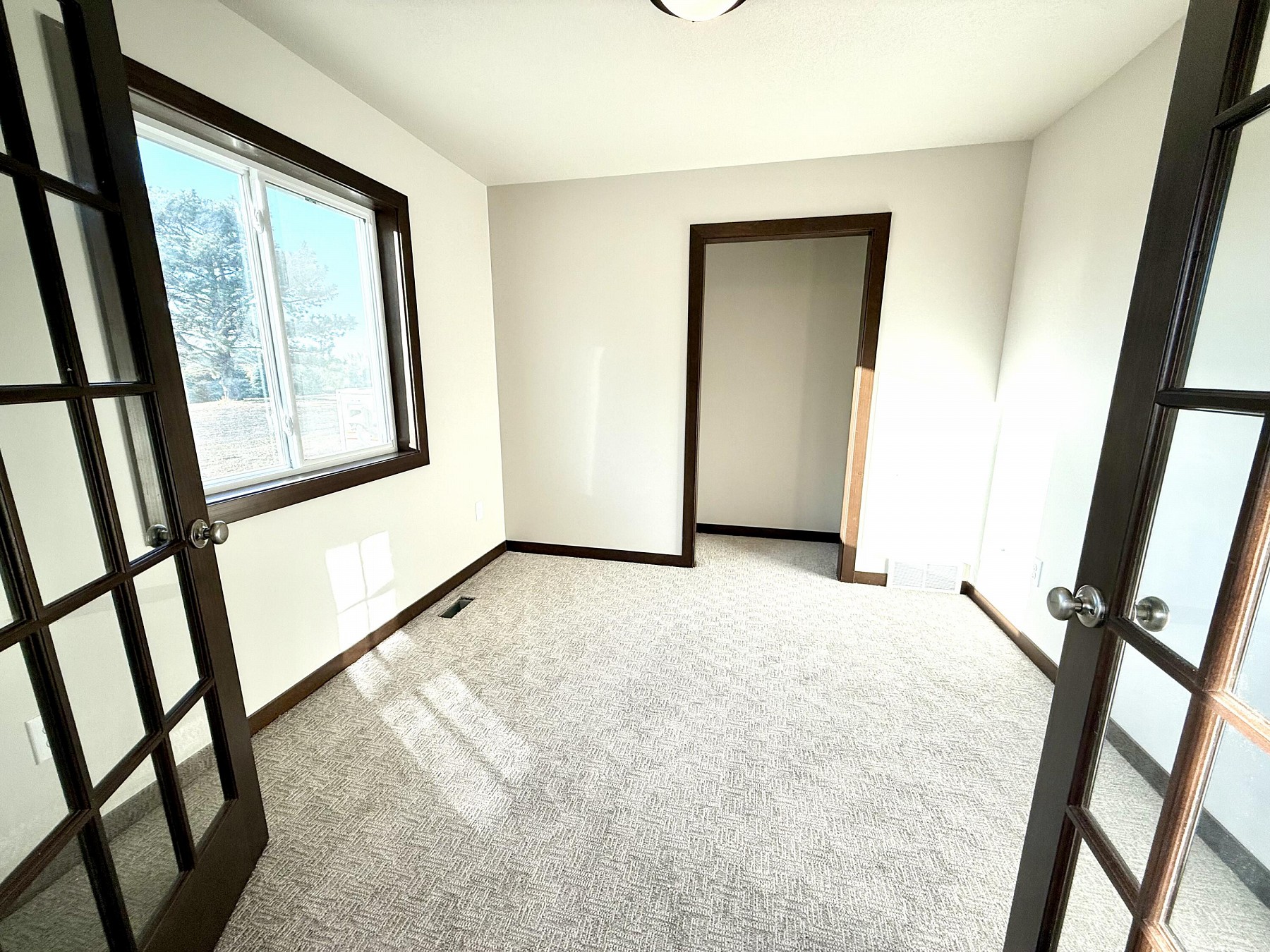 2012 Rapid Valley&nbsp;Avenue, Brookings, SD 57006