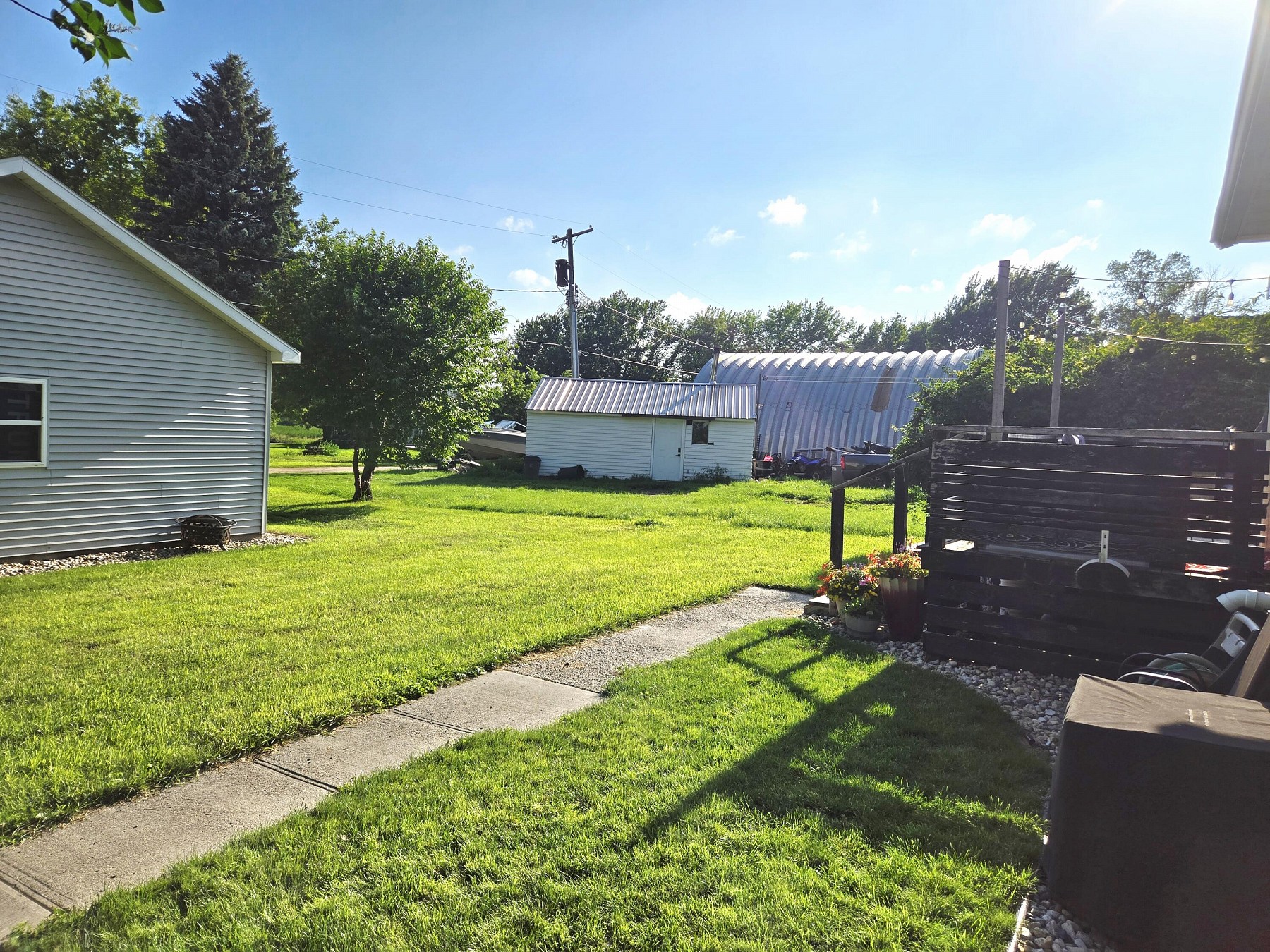 208 Charger Avenue, Hayti, SD 57241